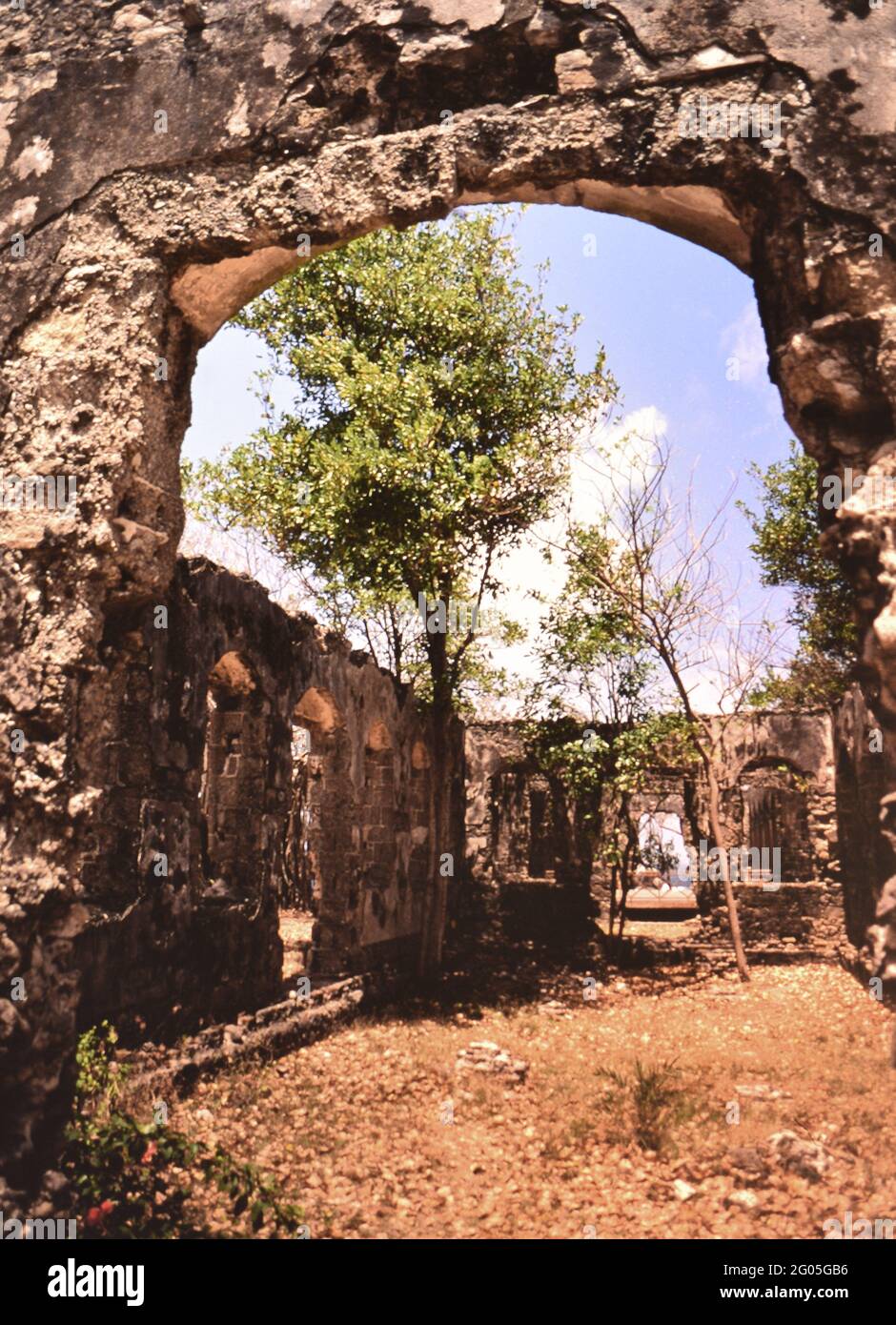 1990s St. Lucia (Ostkaribische) - Ruinen der historischen Festung am Pigeon Point Ca. 1998 Stockfoto