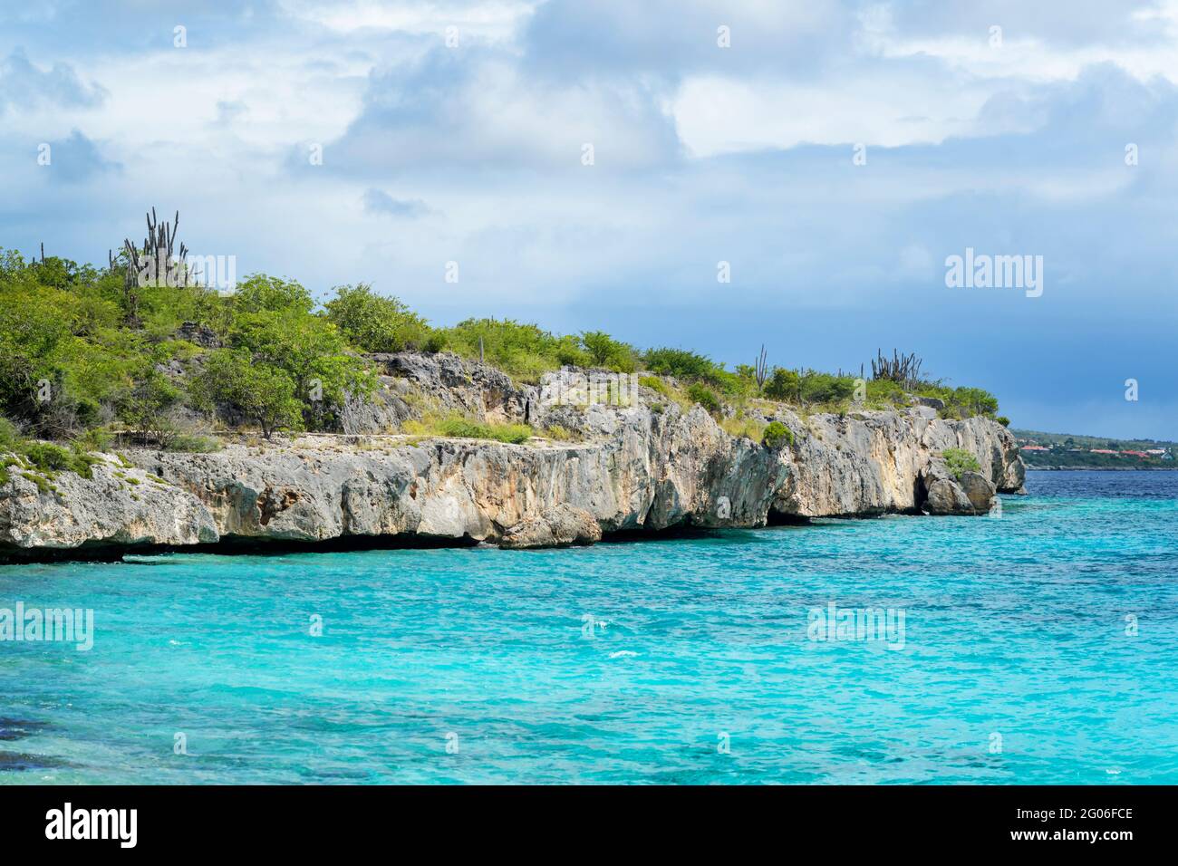 Typische Küste von Bonaire, niederländische Karibik. Stockfoto