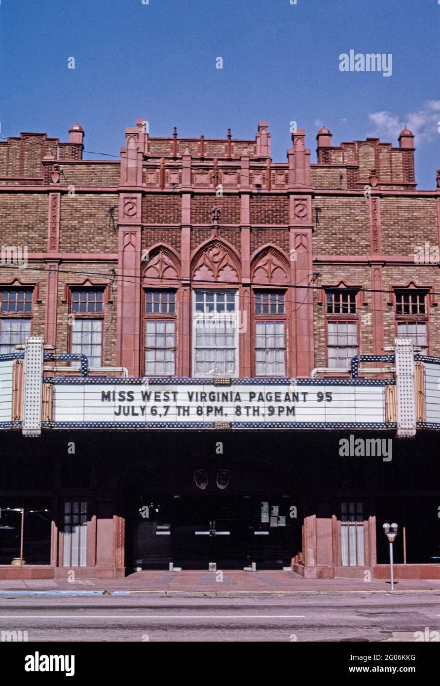 1990er America - Rose Garden Theatre, Clarksburg, West Virginia 1995 Stockfoto