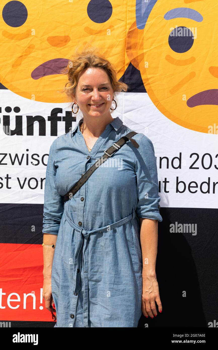 Caren Lay (MdB), GerechtigkeitsTour vor Ort in Bautzen die Fraktion