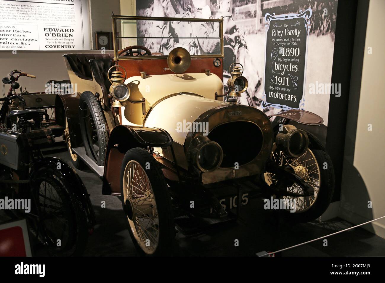 Riley 12/18 Open Tourer (1908), Coventry Transport Museum, Millennium Place, Coventry, West Midlands, England, Großbritannien, Großbritannien, Europa Stockfoto