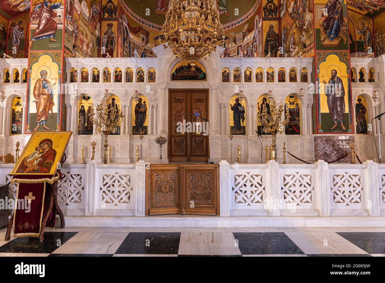 Unglaublich detailreiche Innenausstattung des Klosters Agios Gerasimos in Kefalonia Stockfoto