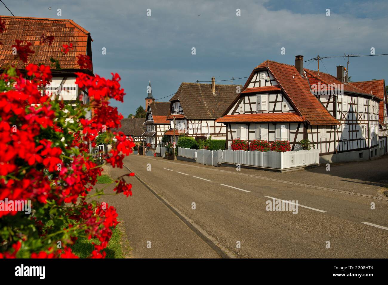 FRANKREICH, BAS-RHIN (67), OUTRE-FORET, DORF HUNSPACH (ZÄHLT ZU DEN SCHÖNSTEN DÖRFERN FRANKREICHS) Stockfoto