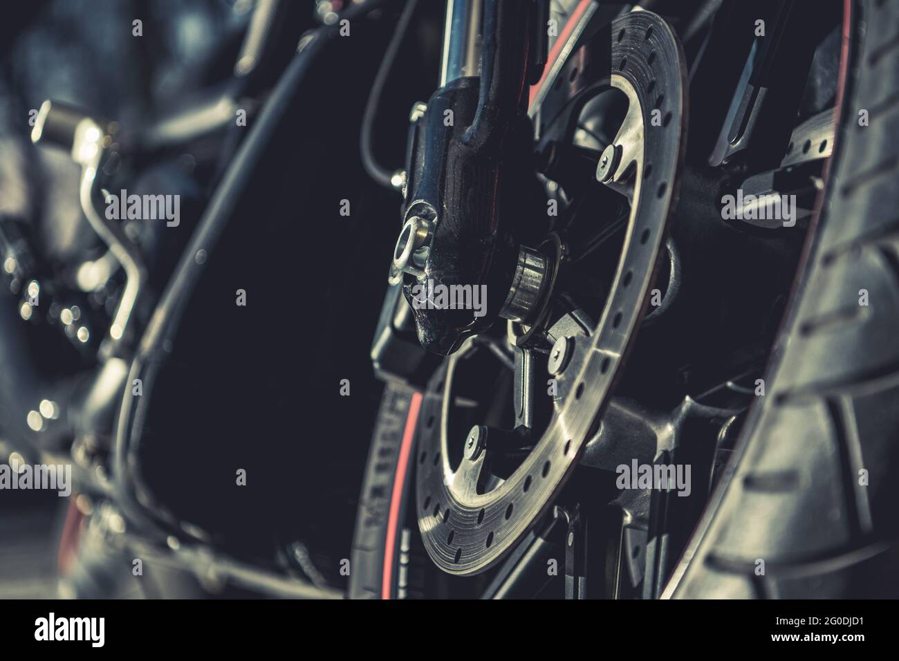 Belüftete Scheibenbremse Motorrad-Vorderradbremse. Fahrsicherheitssysteme. Stockfoto