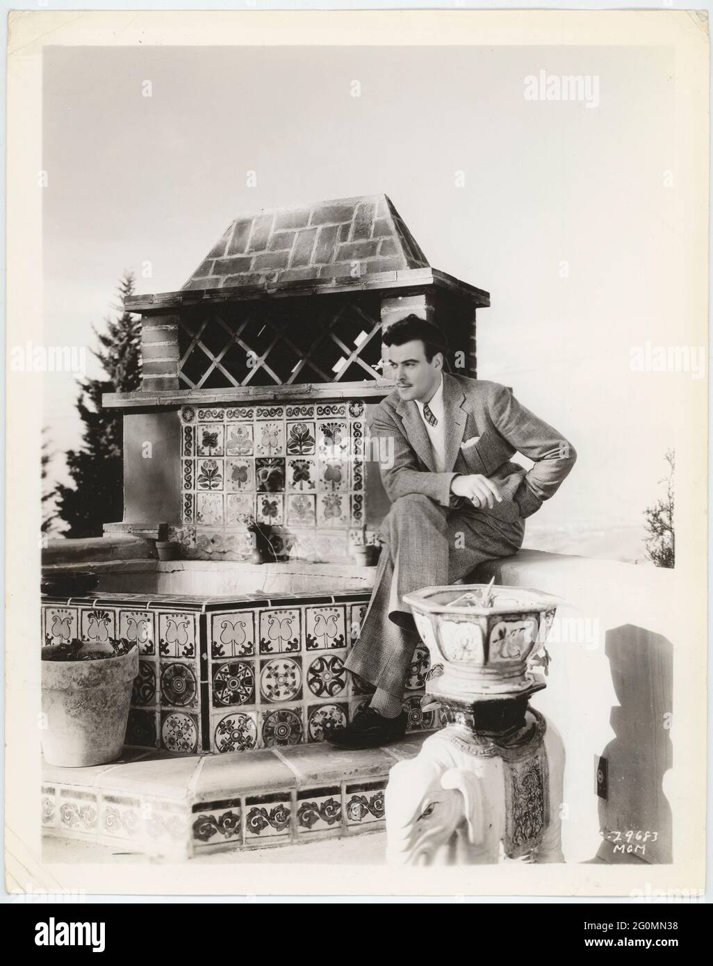 Nils Asther. 1897-1981. Der schwedische Schauspieler, der in Hollywood erfolgreich war und in Filmen gegen Greta Garbo spielte. Hier in den 1930er Jahren. Stockfoto