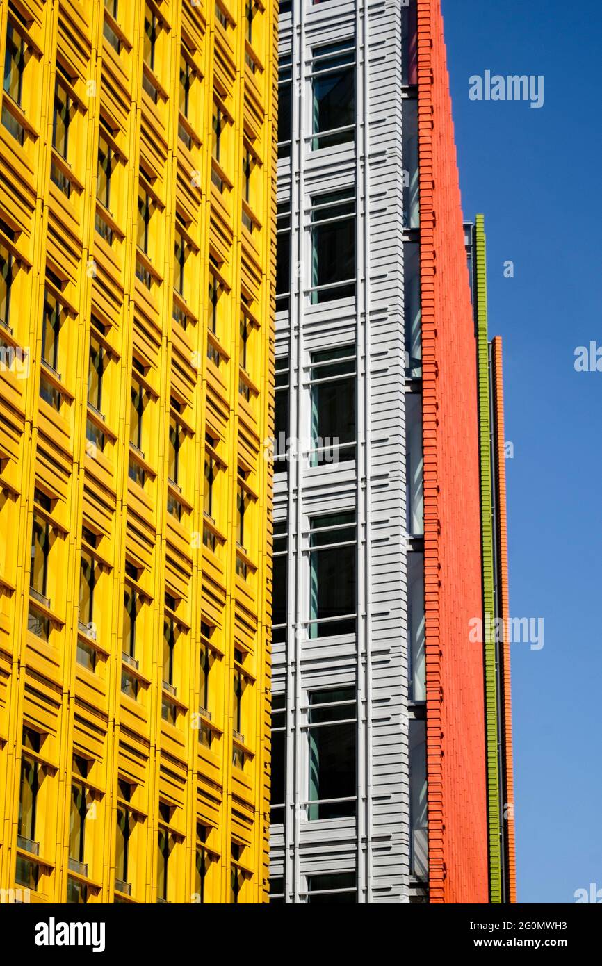 Central Saint Giles Entwicklung, zeitgenössische Architektur, entworfen vom italienischen Architekten Renzo Piano, London, Großbritannien Stockfoto