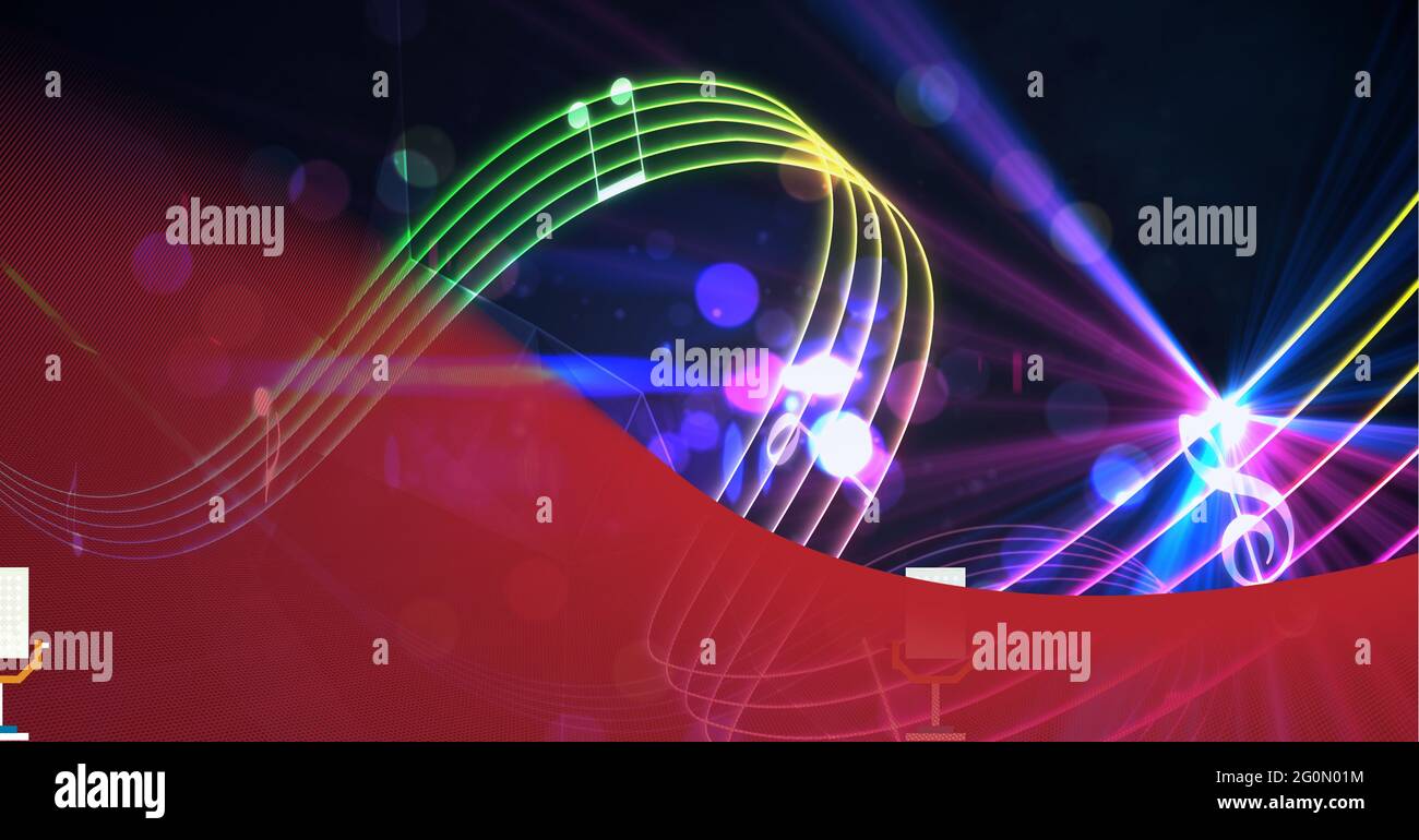 Komposition aus roter Kurve, geschwungener, farbenprächtiger Musik und Noten über violetten Lichtern auf Schwarz Stockfoto