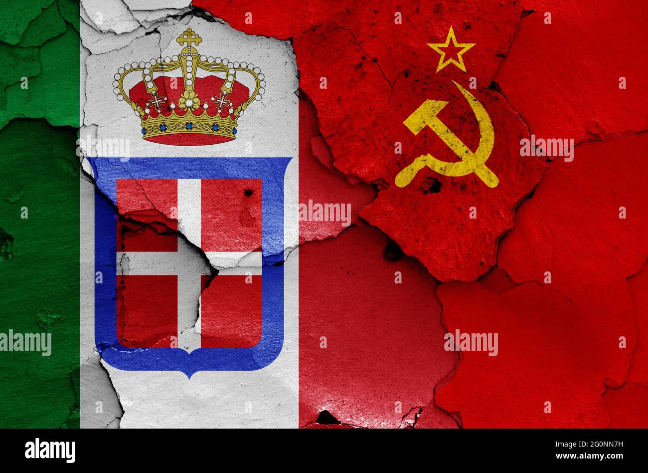 Historische Flaggen des Königreichs Italien und der Sowjetunion im 2. Weltkrieg Stockfoto