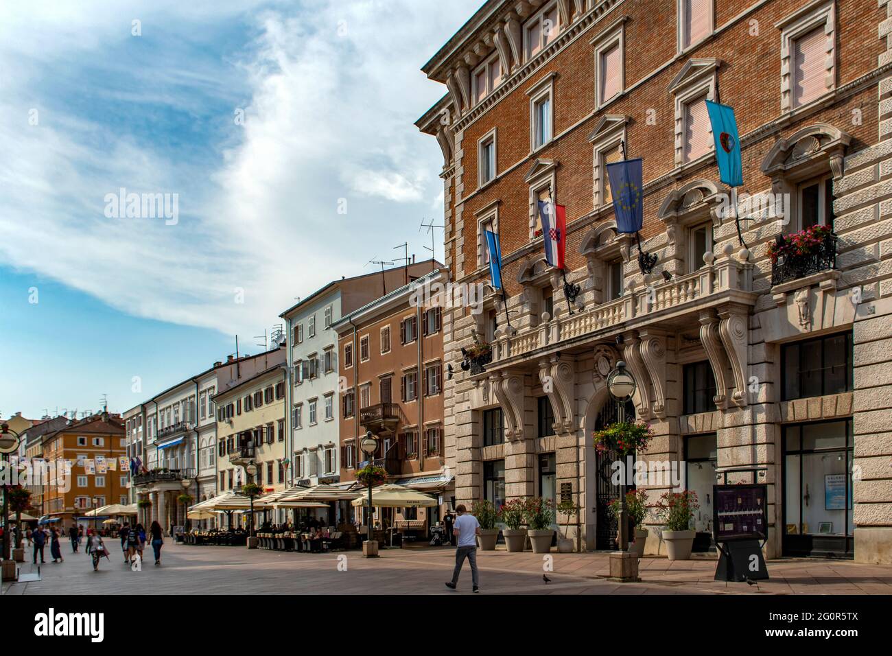 Alte Gebäude auf dem Korzo, Rijeka, Kroatien Stockfoto