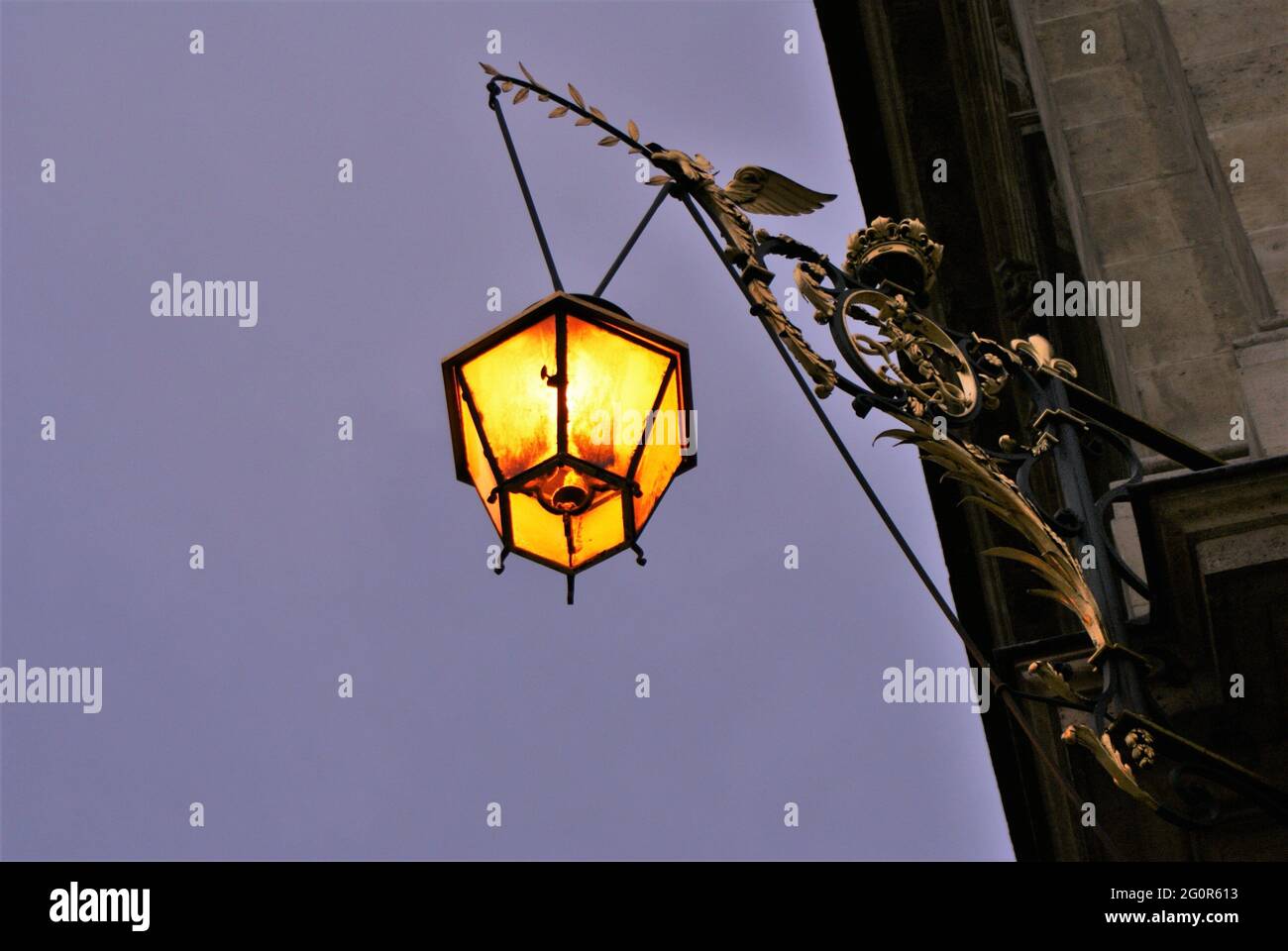Pariser Steet-Lampe Bei Sonnenuntergang - Paris Photography Stockfoto