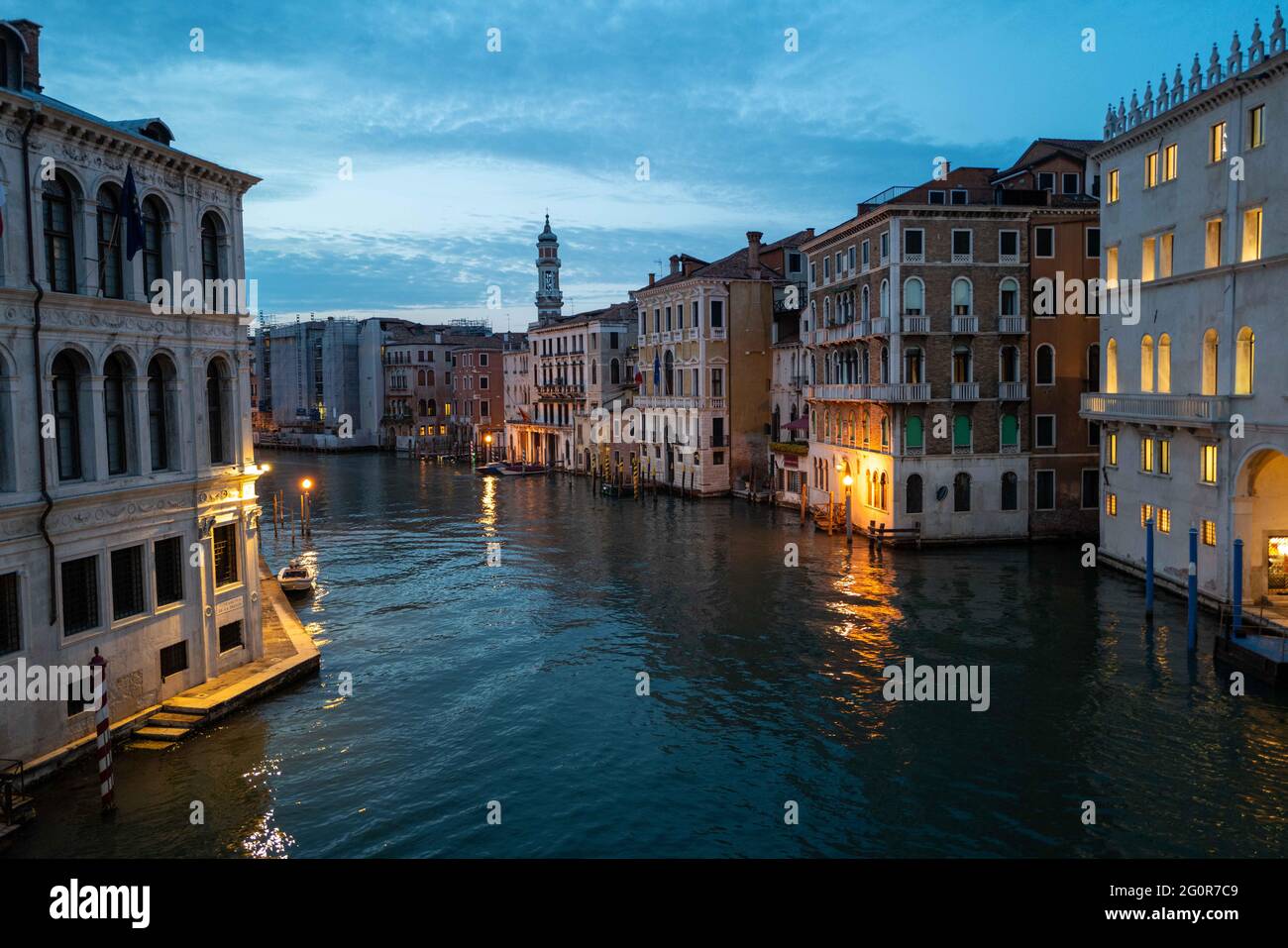 Venedig während der Covid19-Sperre, Italien, Europa, Dämmerung, Nacht, Stockfoto