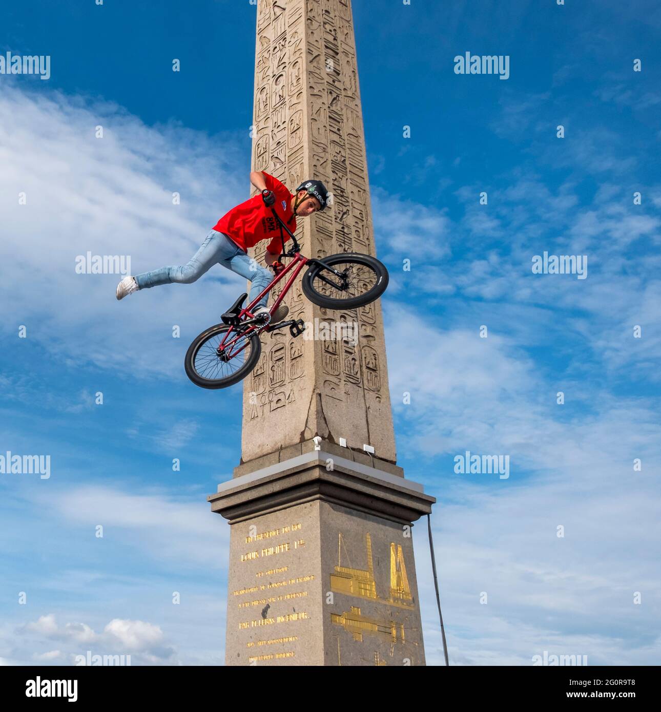 FRANKREICH. PARIS (8. BEZIRK). OLYMPISCHER TAG, CONCORDE PLATZ, 23. JUNI 2019. DEMONSTRATION DES BMX FRANCE TEAMS Stockfoto