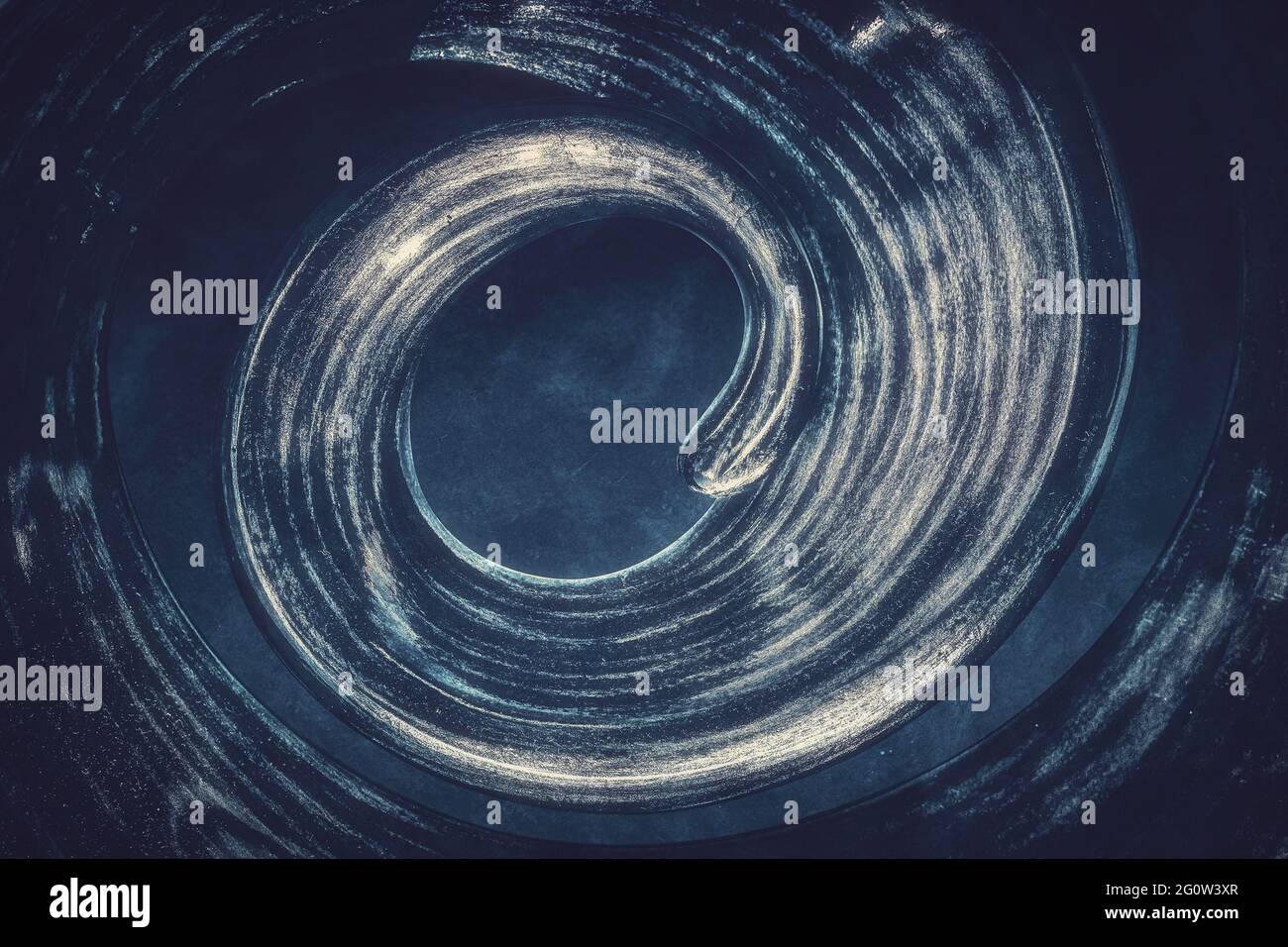 Künstlerische Darstellung einer Spirale, die in den Abgrund blickt. Die künstliche Figur als Dekoration und Metapher für die innere Meditation. Der Vortex. Stockfoto