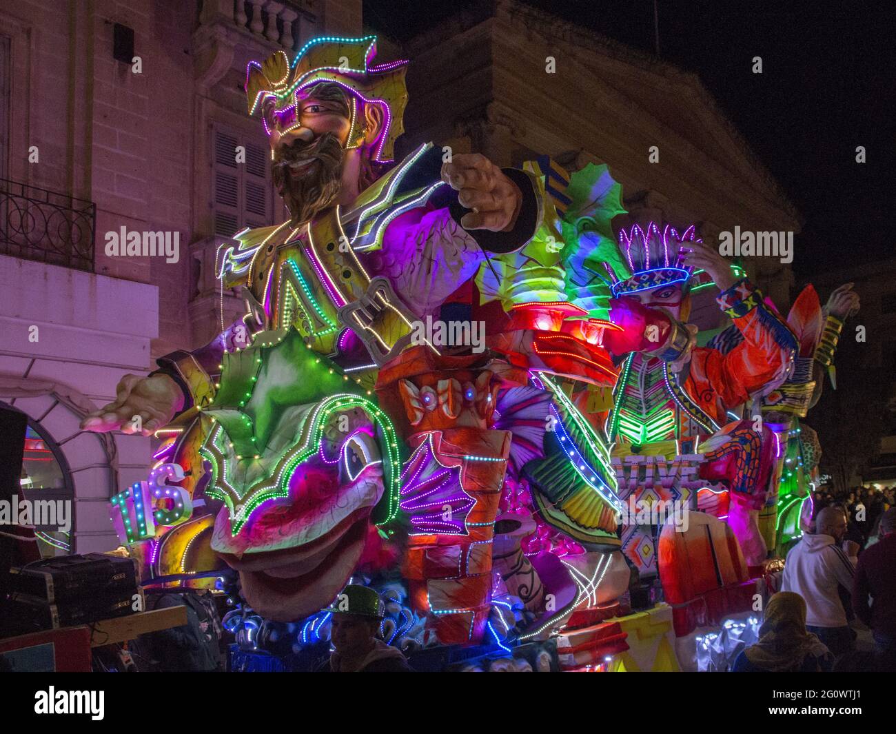 VALLETTA, MALTA - 05. März 2021: Der Karneval von Malta findet im Vorhinein in die Fastenzeit statt und ist eines der ältesten und berühmtesten Feste Europas Stockfoto