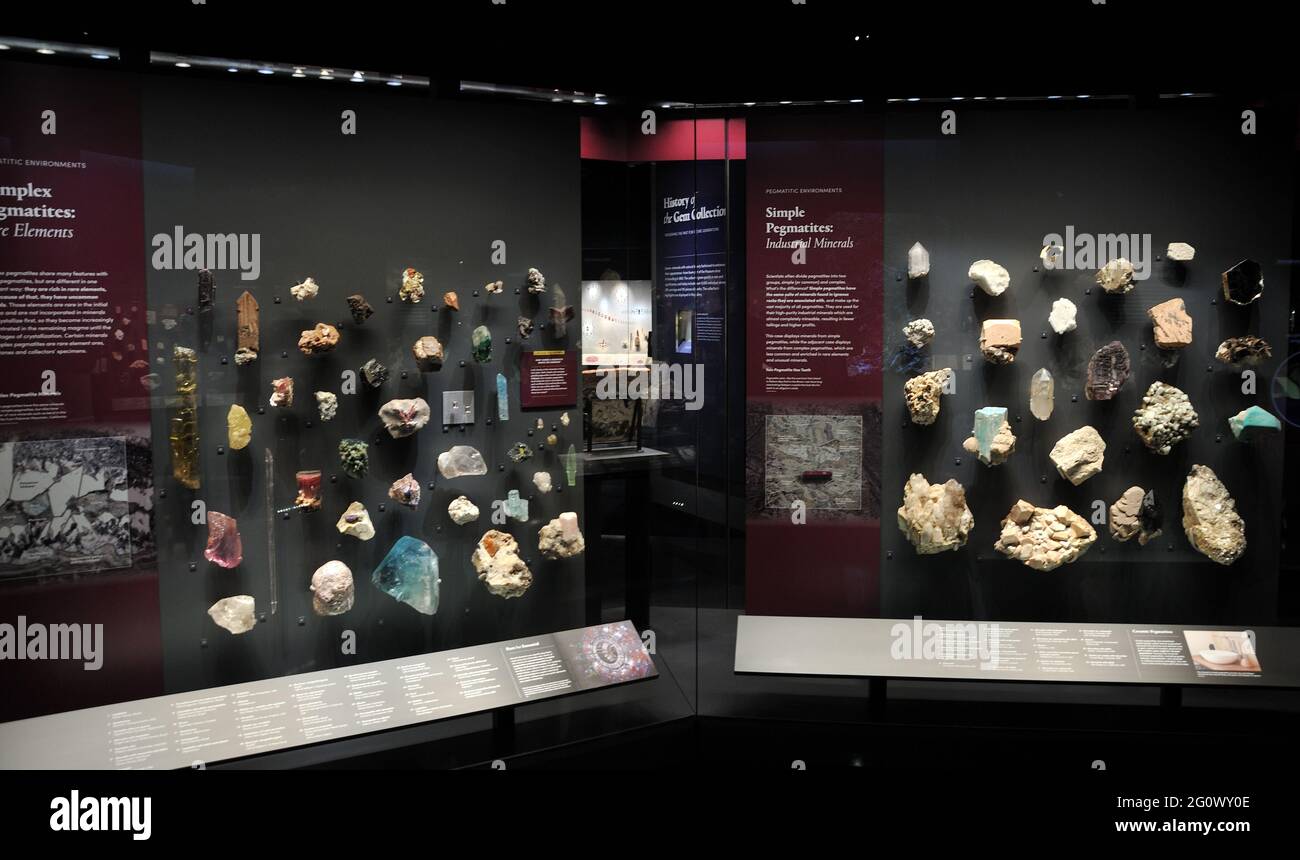 New York, USA. Juni 2021. Eröffnung der Allison und Roberto Mignone Halls of Gems and Minerals im American Natural History Museum in New York, NY am 3. Juni 2021. (Foto von Stephen Smith/SIPA USA) Quelle: SIPA USA/Alamy Live News Stockfoto