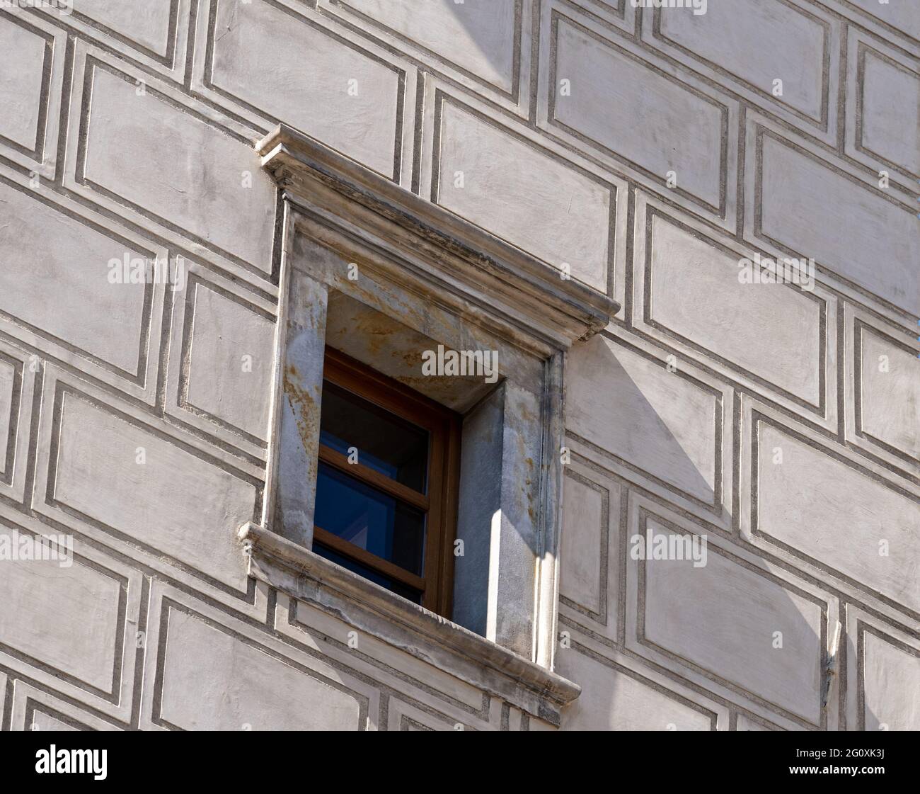 Nahaufnahme eines historischen Gebäudes im Prager Schlosskomplex, Tschechische Republik Stockfoto