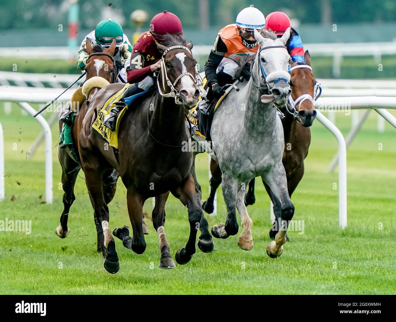 Elmont, NY, USA. Juni 2021. 3. Juni 2021: Change of Control #4, unter Colby Hernandez, gewinnt am Donnerstag beim Belmont Stakes Festival im Belmont Park in Elmont, New York, die Intercontinental Stakes. Scott Serio/Eclipse Sportswire/CSM/Alamy Live News Stockfoto