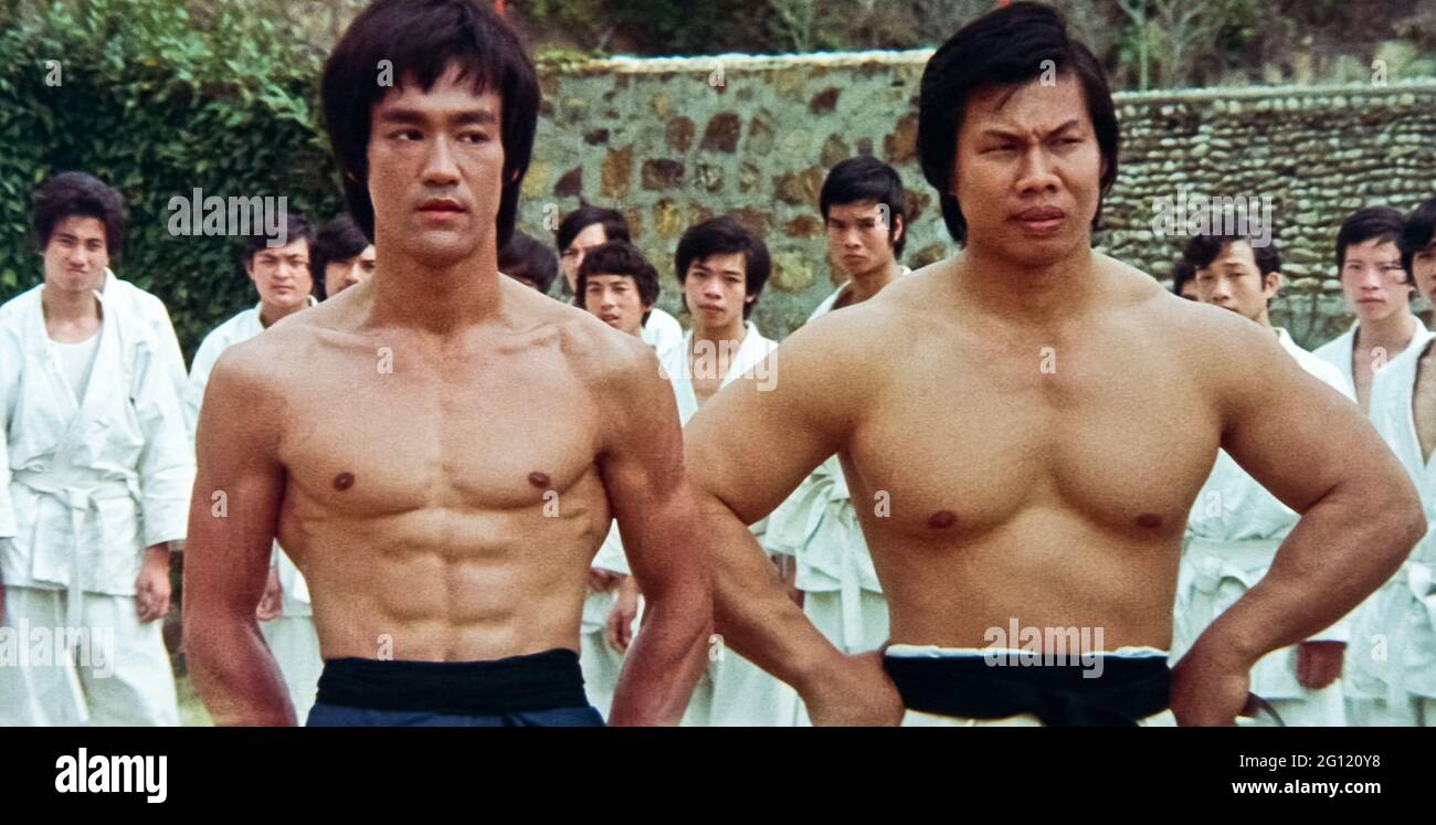USA. Bruce Lee und Bolo Yeung in einer Szene aus (C)Warner Bros Film: Enter  the Dragon (1973). Handlung: Ein Geheimagent kommt mit anderen Kämpfern zu  einer Festung auf der opiuminsel, um ein