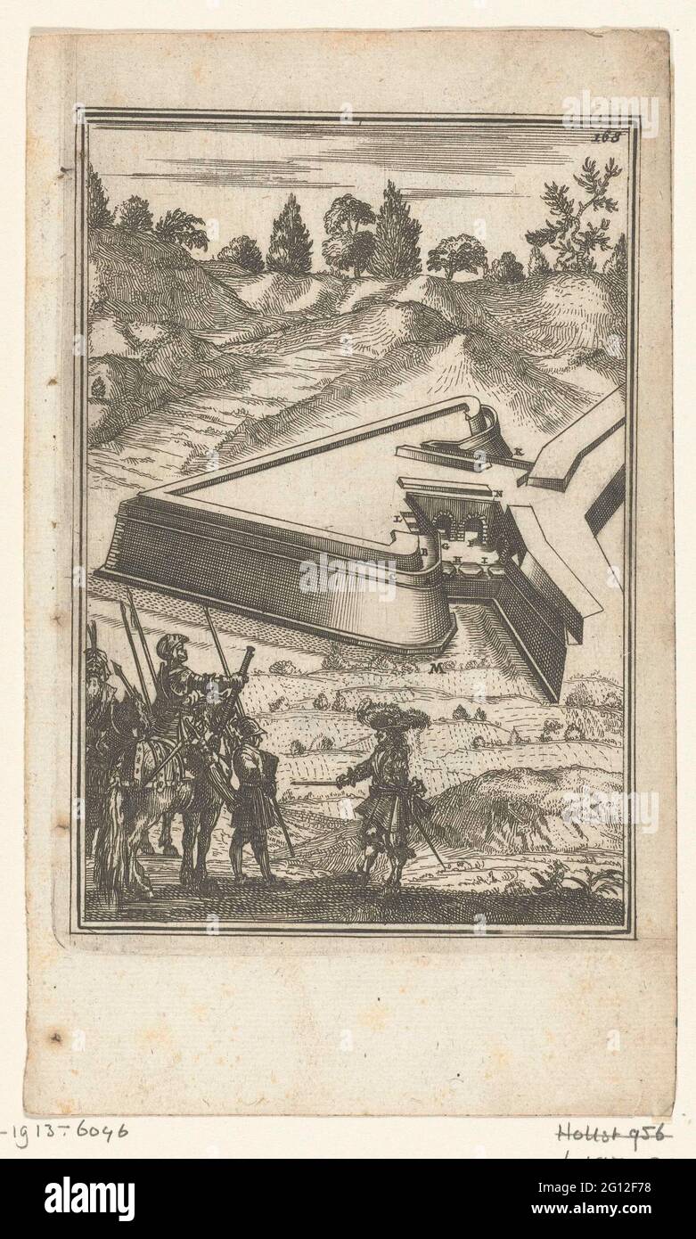 Illustration zu „The Labor of Mars“ von Allain Manesson Mallet. Grundriß des Teils der Festung, der Festung oder der Verstärkung in der hügeligen Landschaft. Einige Soldaten im Vordergrund. Oben rechts von der Zahl 168 (= die Nummer der Seite im Buch, auf der die Abbildung platziert ist). Stockfoto