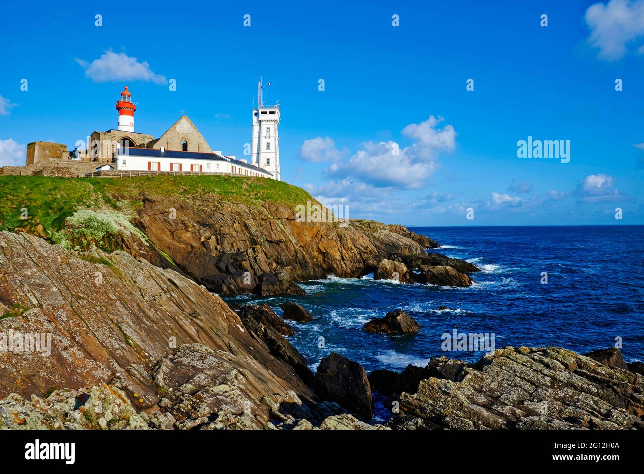 Frankreich, Briitany, Finistere, Plougonvelin, Leuchtturm an der Pointe Saint Mathieu Stockfoto