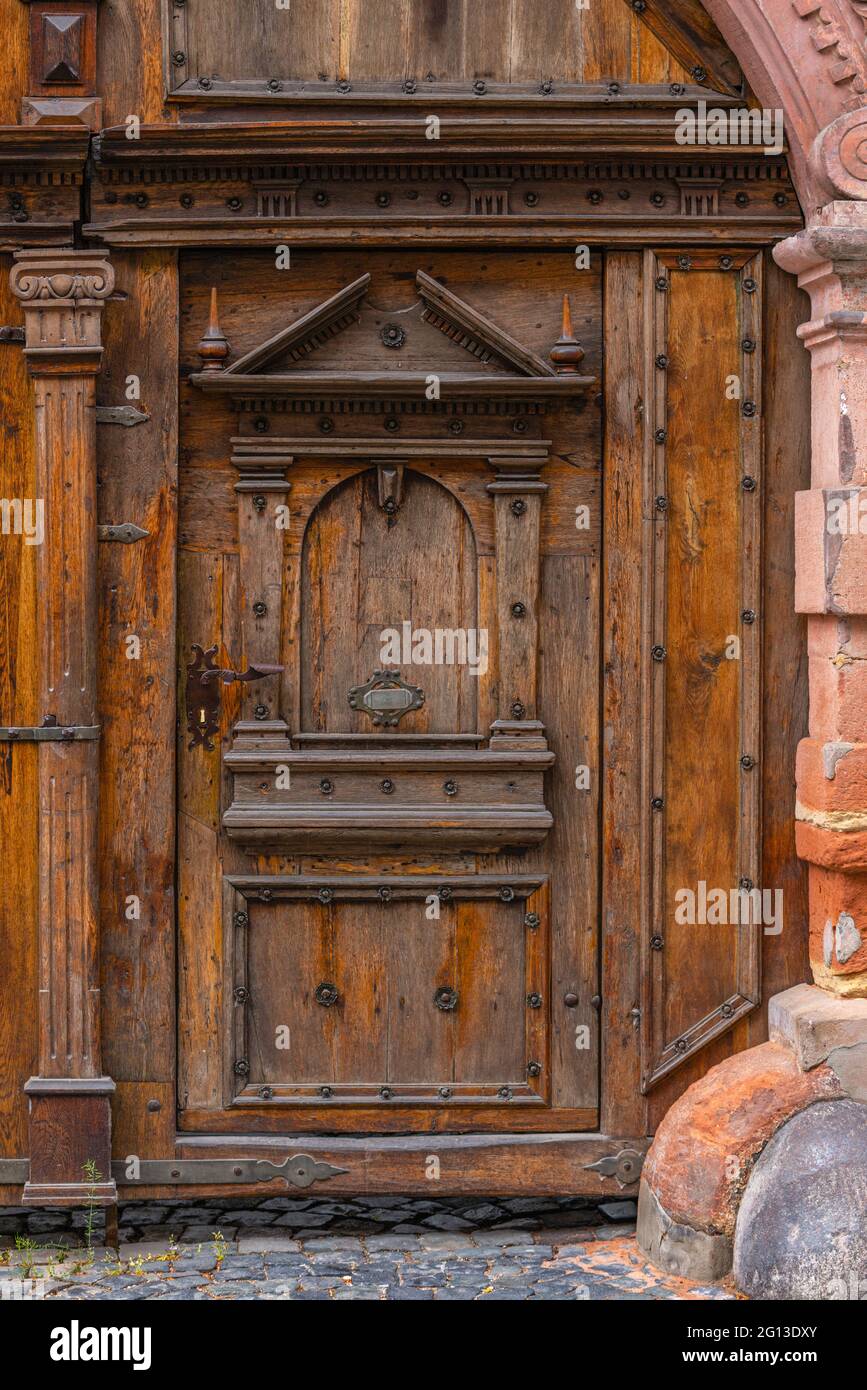 Kleiner Wein.Handelsstadt Bacharach, Oberes Mittelrheintal, UNESCO-Weltkulturerbe, Rheinland-Pfalz, Deutschland Stockfoto