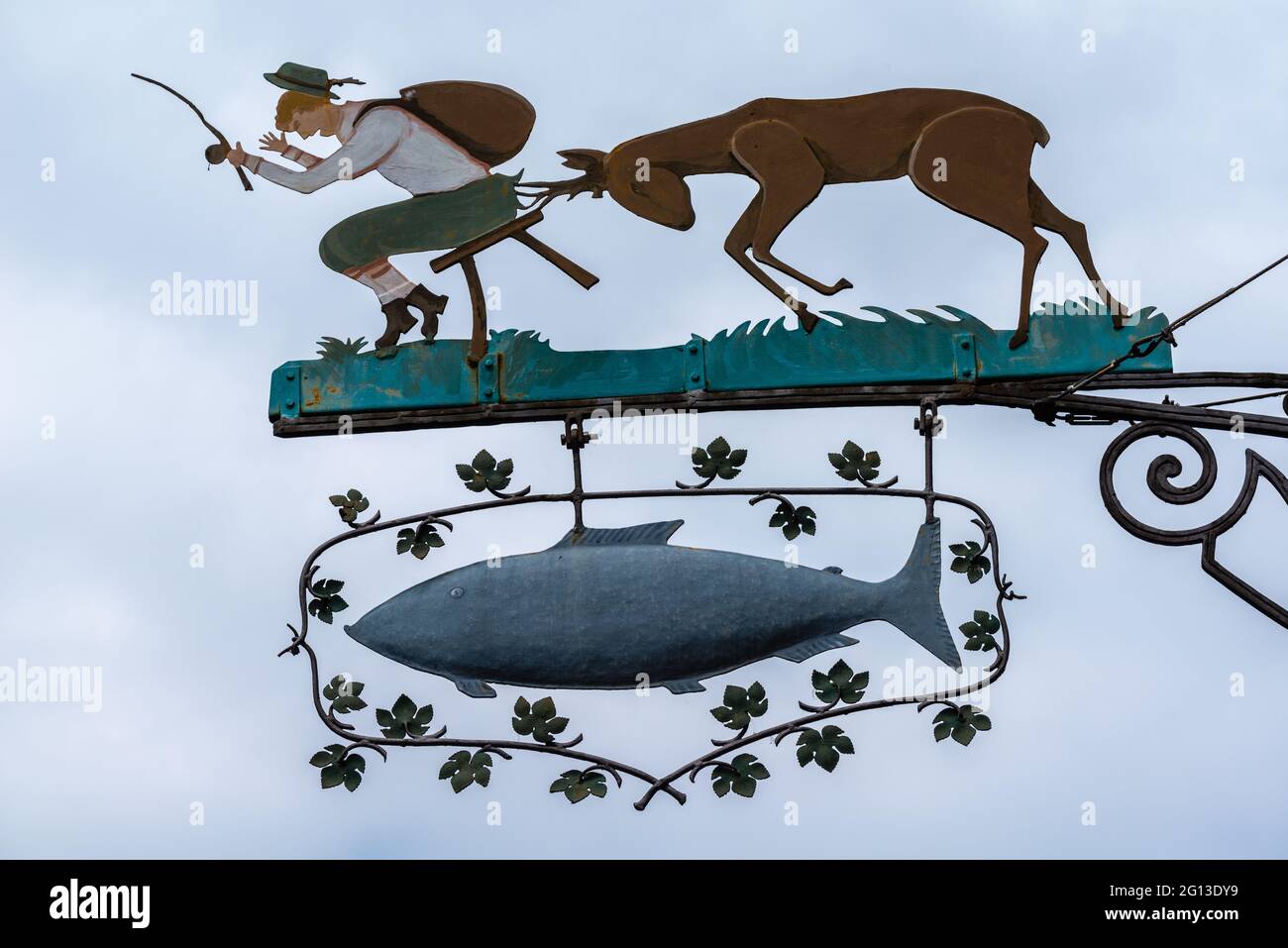 Kleiner Wein.Handelsstadt Bacharach, Oberes Mittelrheintal, UNESCO-Weltkulturerbe, Rheinland-Pfalz, Deutschland Stockfoto