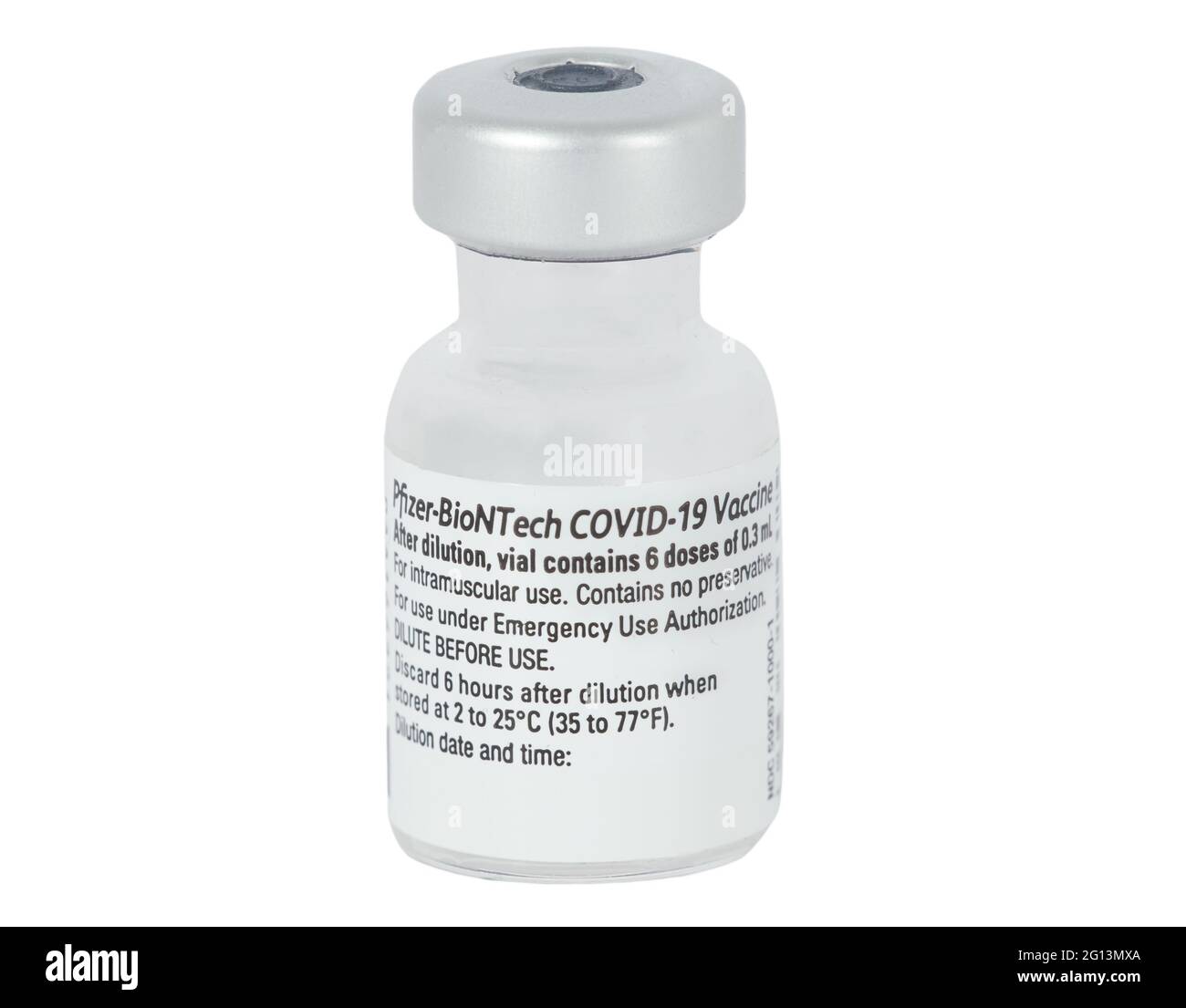 Ausschnitt aus der Pfizer - BioNTech Covid-19 Impfstoffflasche Stockfoto