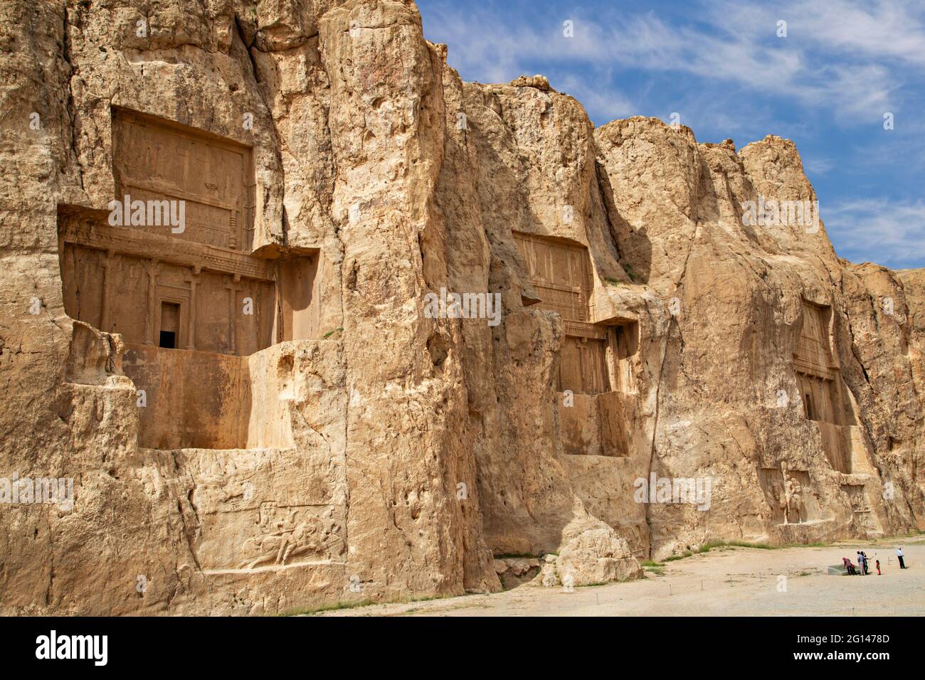 Alte Gräber persischer Könige, bekannt als Naqshe Rustam in Shiraz, Iran Stockfoto