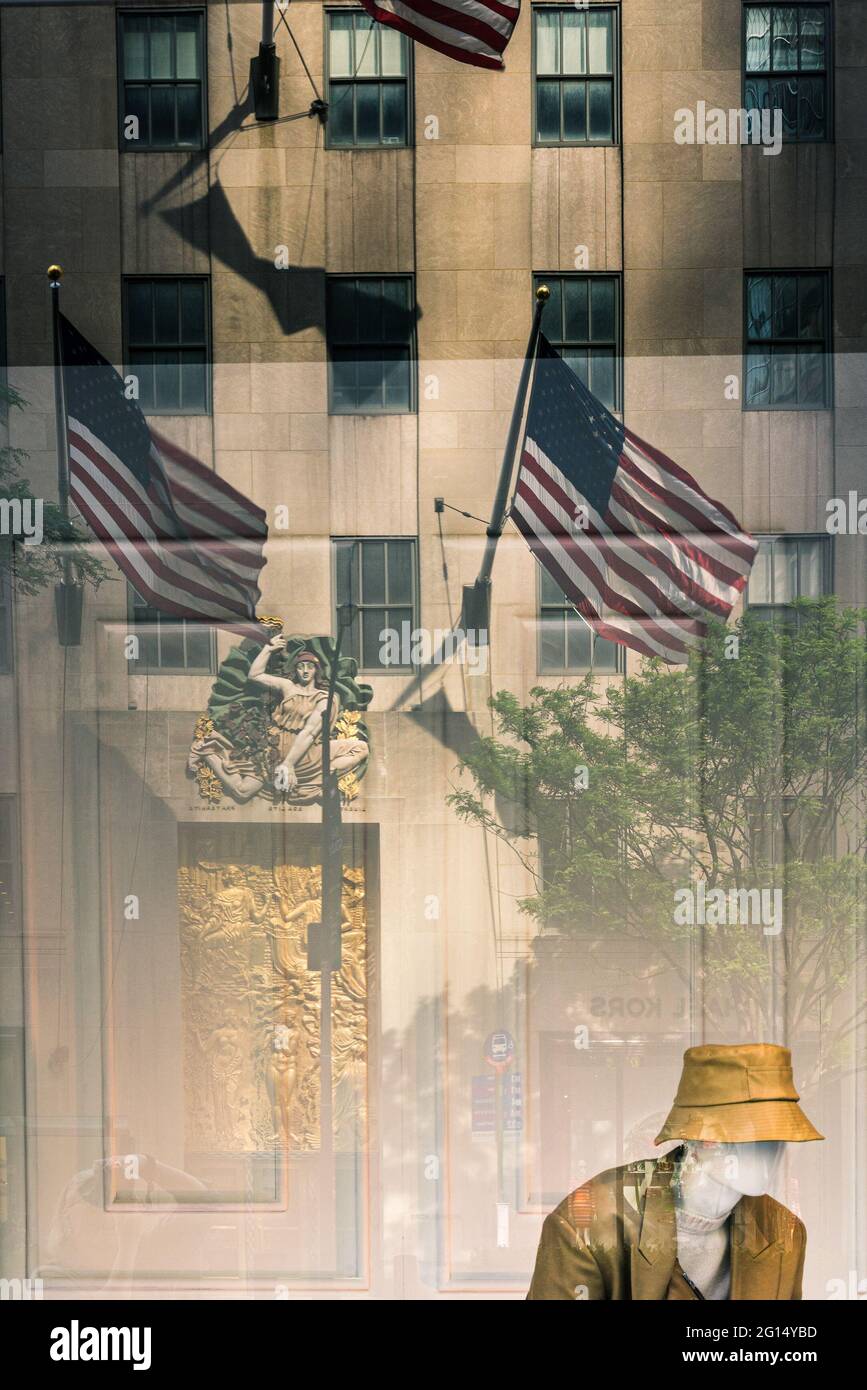 Elemente des städtischen Lebens von Mary Catherine Messner in New York City, New York Stockfoto