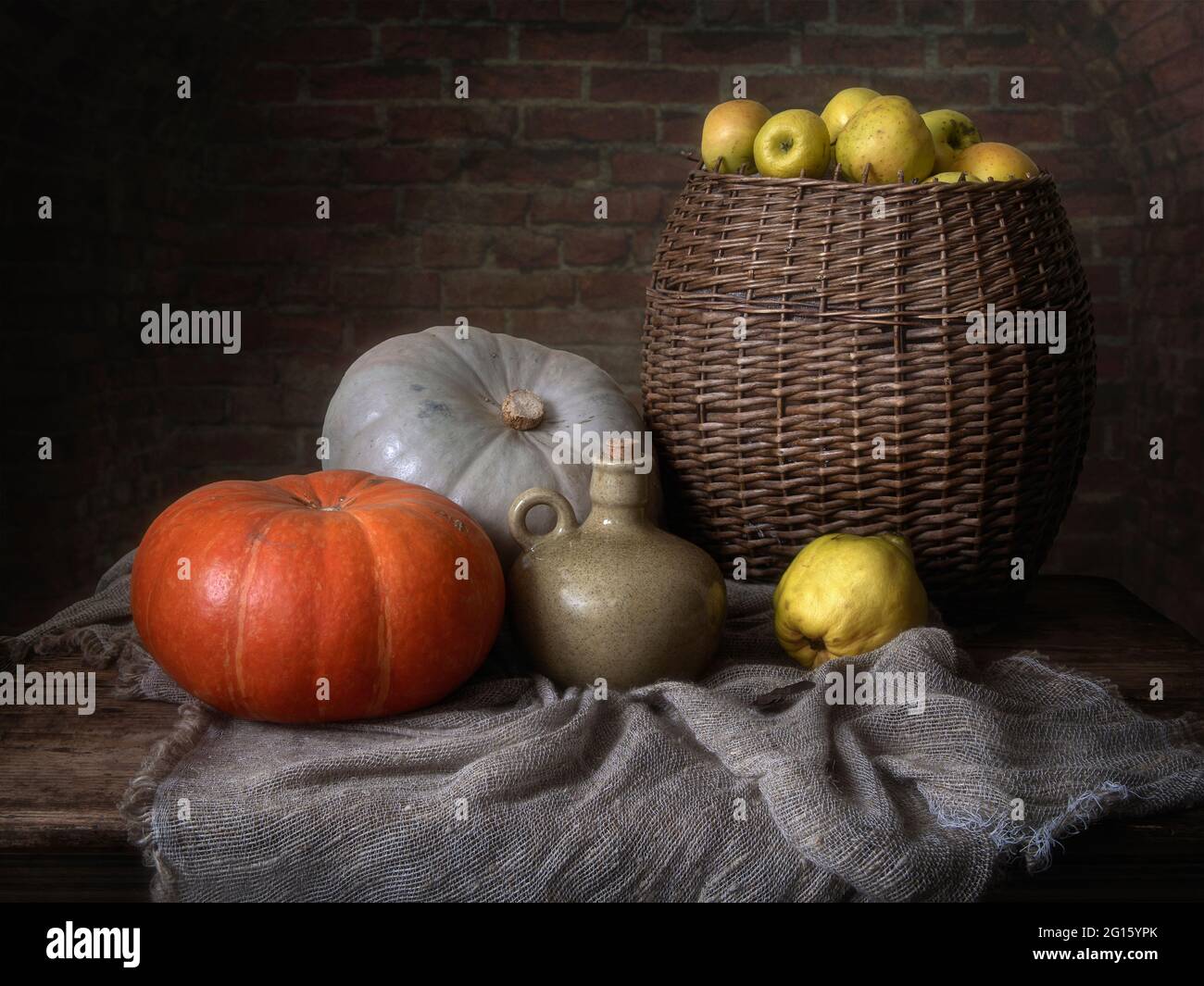 Stillleben mit Obst und Gemüse Stockfoto