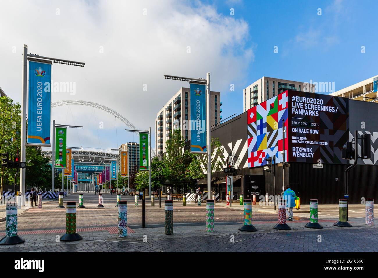 Boxpark, Wembley Park, Großbritannien. Juni 2021. Der Boxpark auf dem Olympic Way wird Fanparks und Live-Vorführungen der Euro 2020 veranstalten. Das Turnier beginnt in 6 Tagen, 11. Juni 2021. Sie wurde um ein Jahr verschoben, als die Coronavirus-Pandemie 2020 weltweit eintraf. Amanda Rose/Alamy Live News Stockfoto