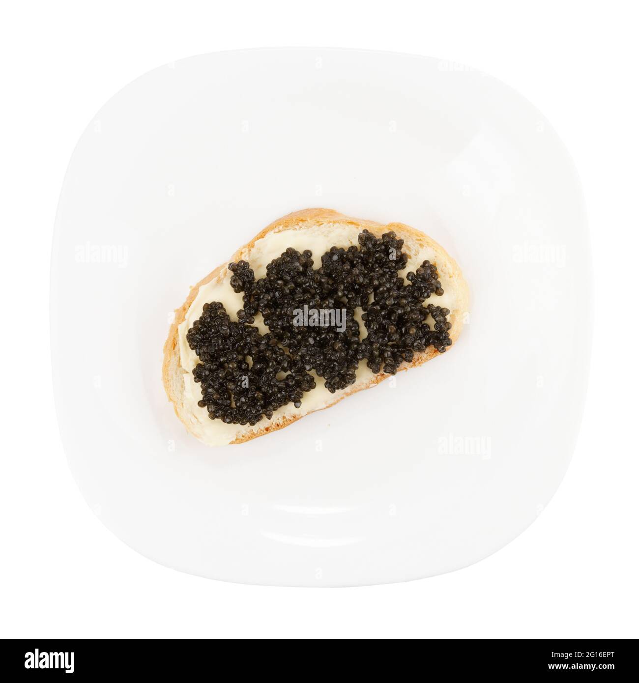 Echt, nicht imitiert, beluga-Kaviar auf dem Teller, isoliert auf weiß Stockfoto