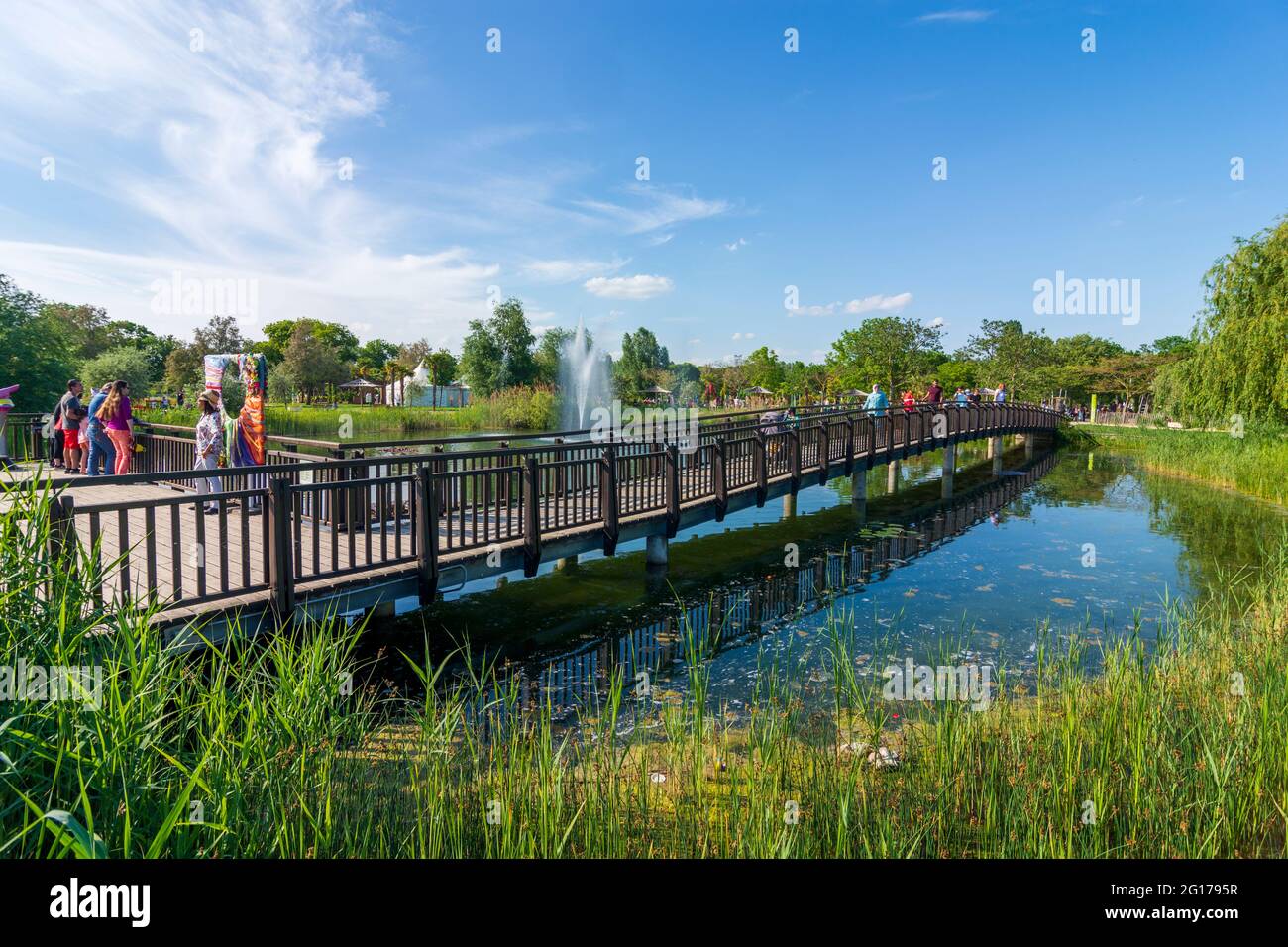 Teich in 22 donaustadt Fotos und Bildmaterial in hoher Auflösung Alamy