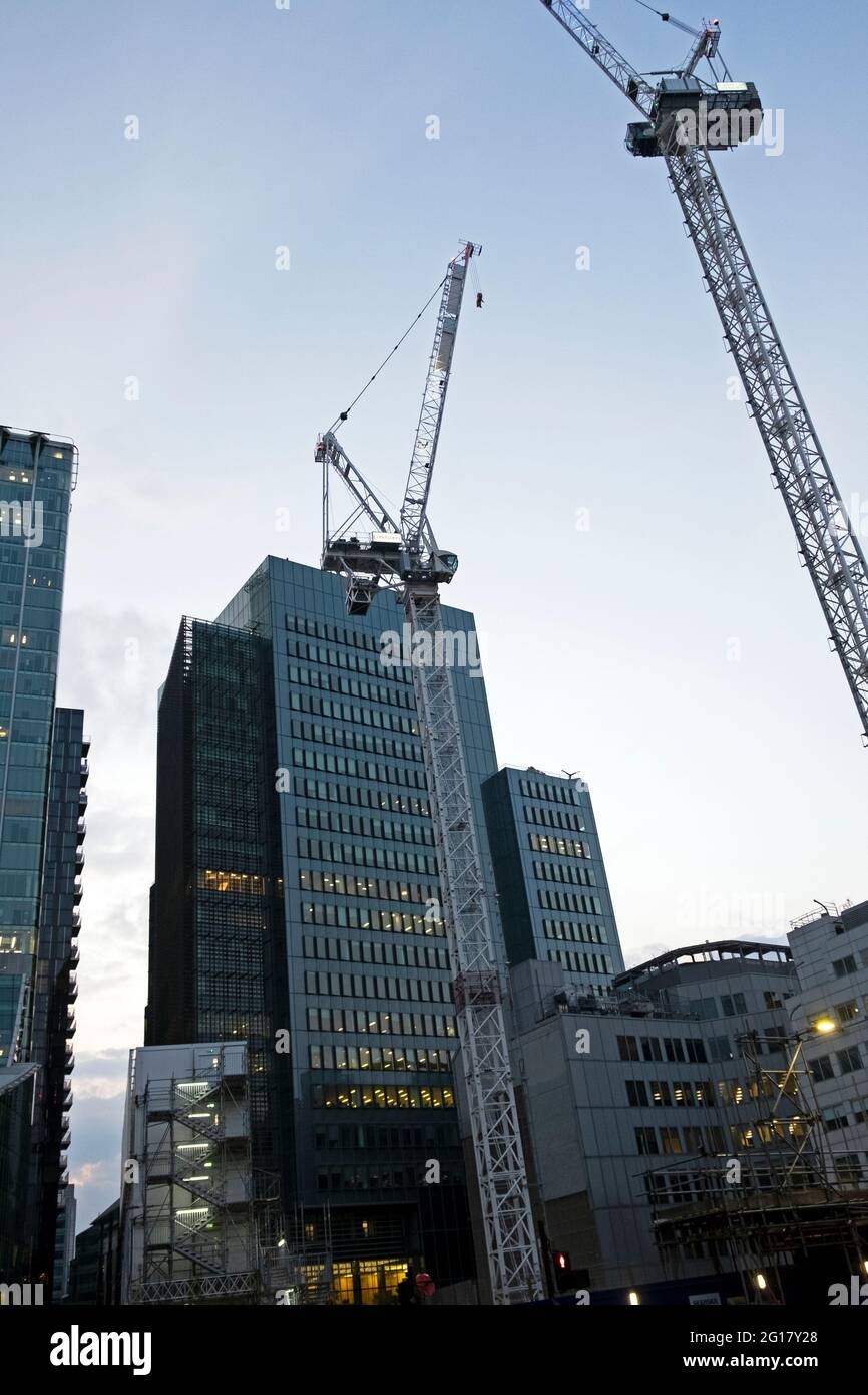 Ropemaker Place Bürogebäude Wolkenkratzer Außenansicht von der Eldon Street in der Finsbury Moorgate Gegend der City of London EC2 England UK KATHY DEWITT Stockfoto