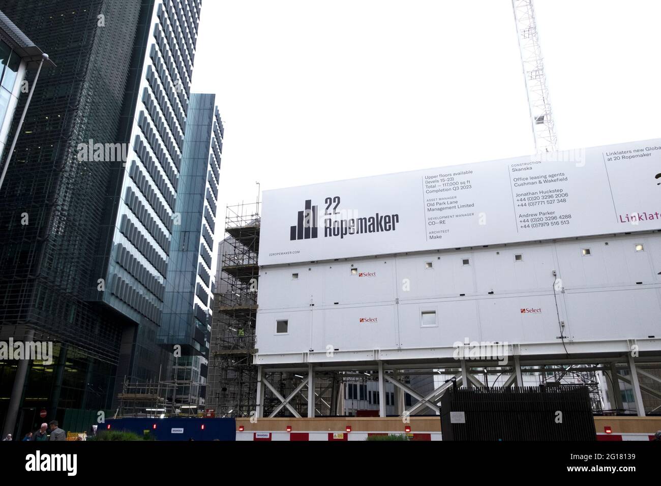 22 Bürogebäude in der Ropemaker Street im Bau Baustellenschild in der Gegend von Finsbury Moorgate in der City of London England Großbritannien 2021 KATHY DEWITT Stockfoto
