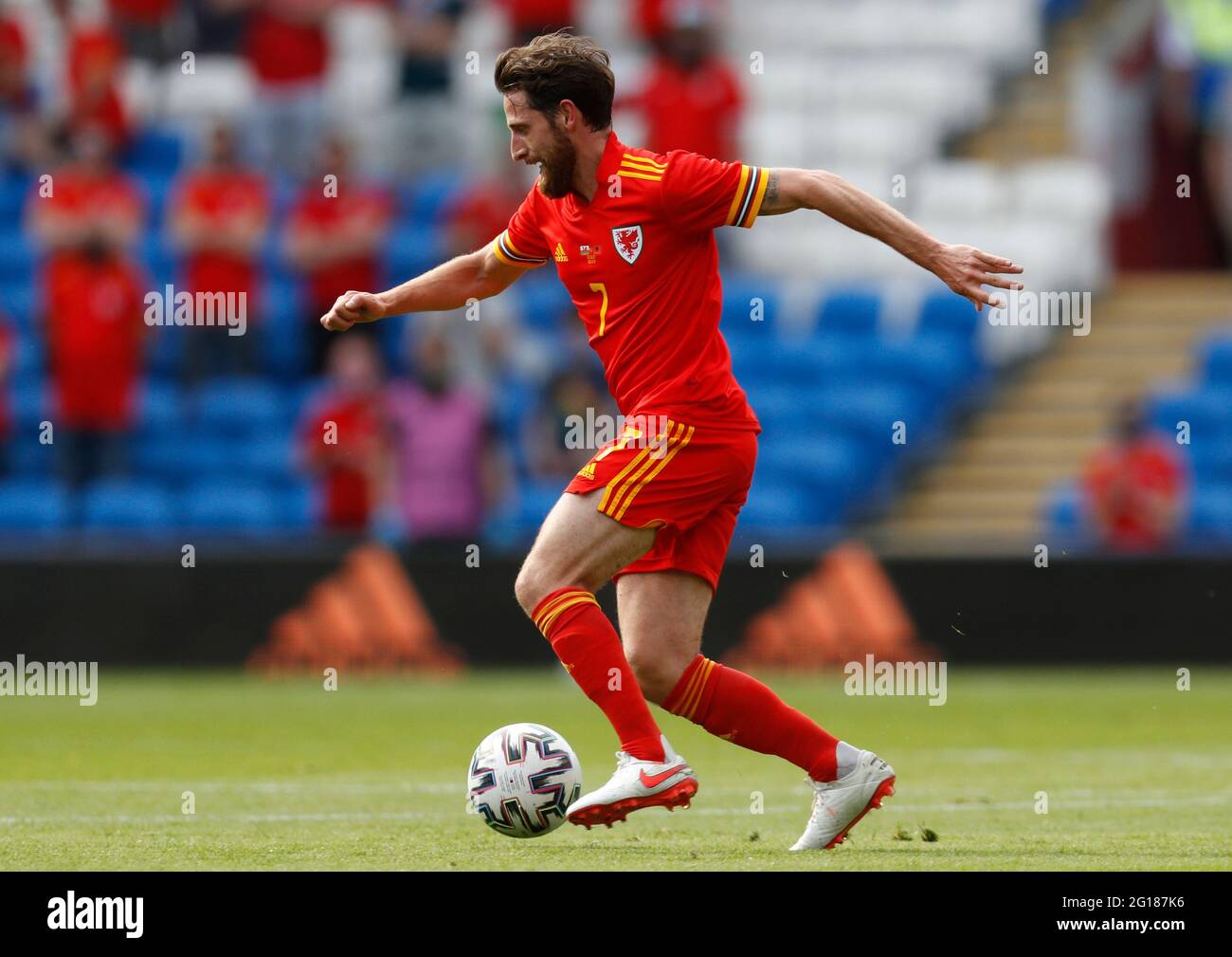 Cardiff, Wales, 5. Juni 2021. Joe Allen aus Wales während des Internationalen Fußballfreundschaftsspiel im Cardiff City Stadium, Cardiff. Bildnachweis sollte lauten: Darren Staples / Sportimage Stockfoto
