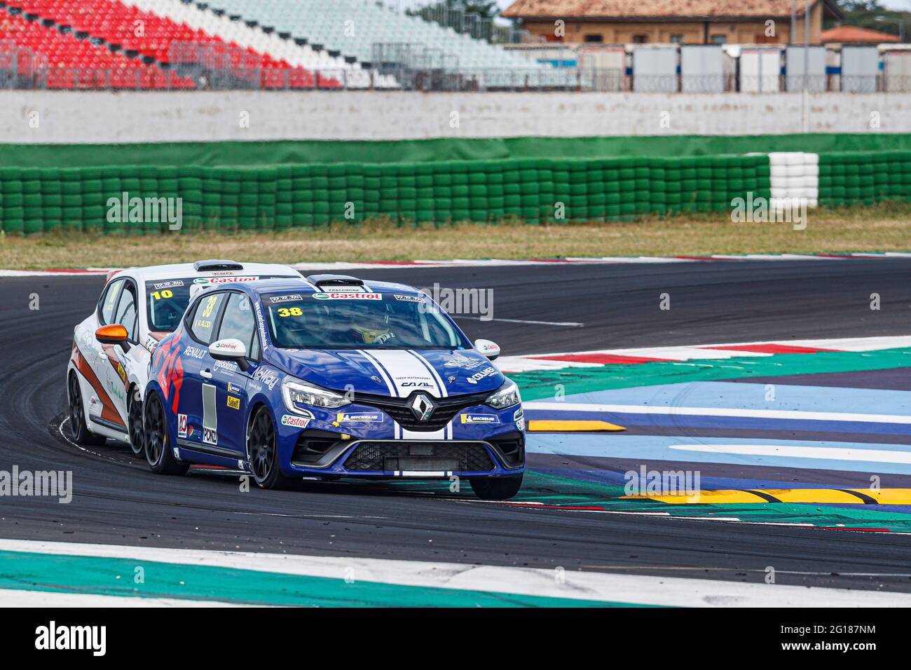 38 ALCIDI Alessio (ITA), CAAL Racing, RENAULT CLIO CUP EUROPE, Aktion während der 5. Runde des Clio Cup Europe 2021, vom 04. Bis 06. Juni 2021 auf dem Misano World Circuit Marco Simoncelli, in Misano, Italien - Foto Grégory Lenormand / DPPI Stockfoto