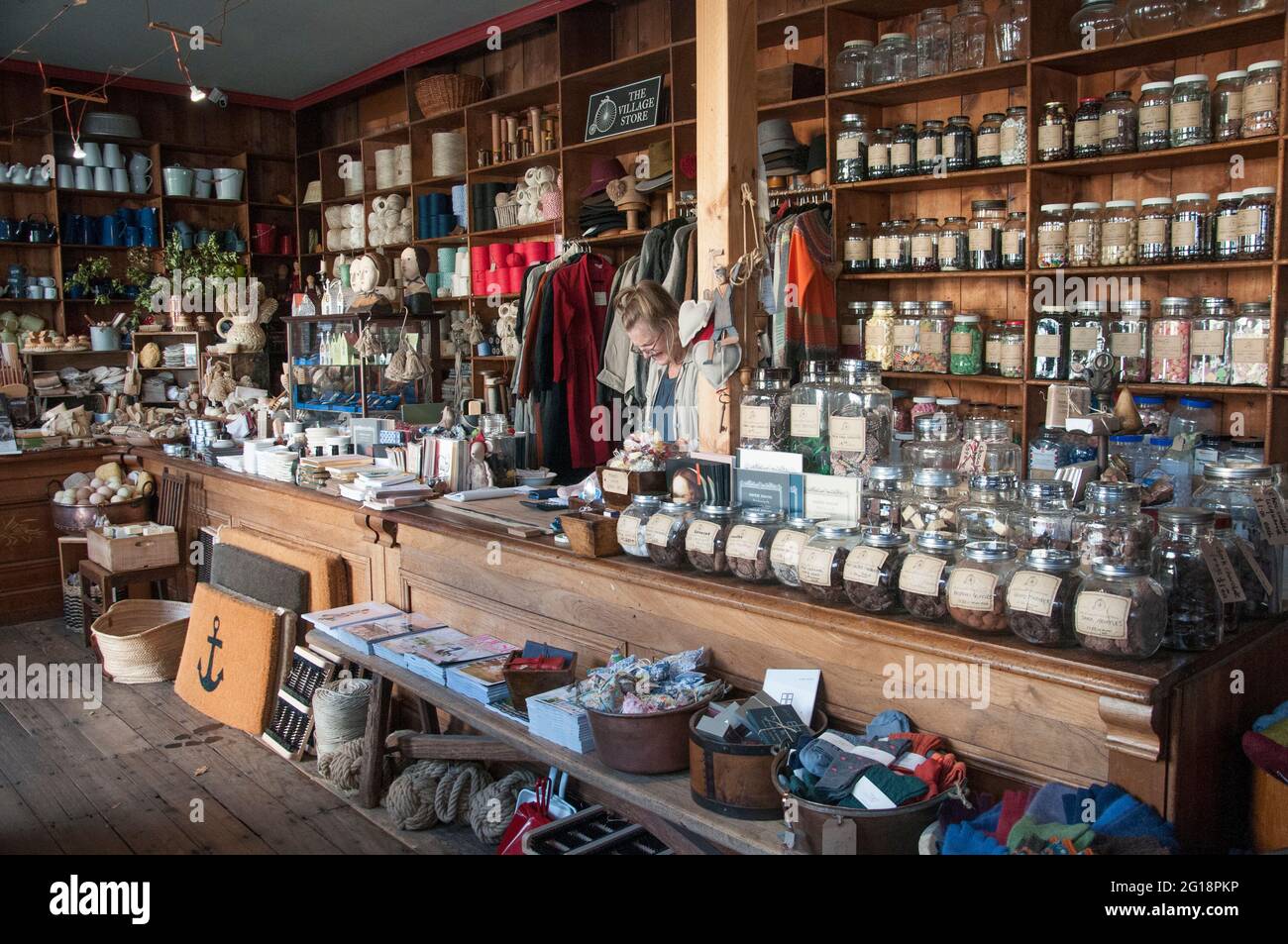 Geschenkartikelgeschäft im historischen Kolonialdorf Evandale, im Norden Tasmaniens, Australien Stockfoto