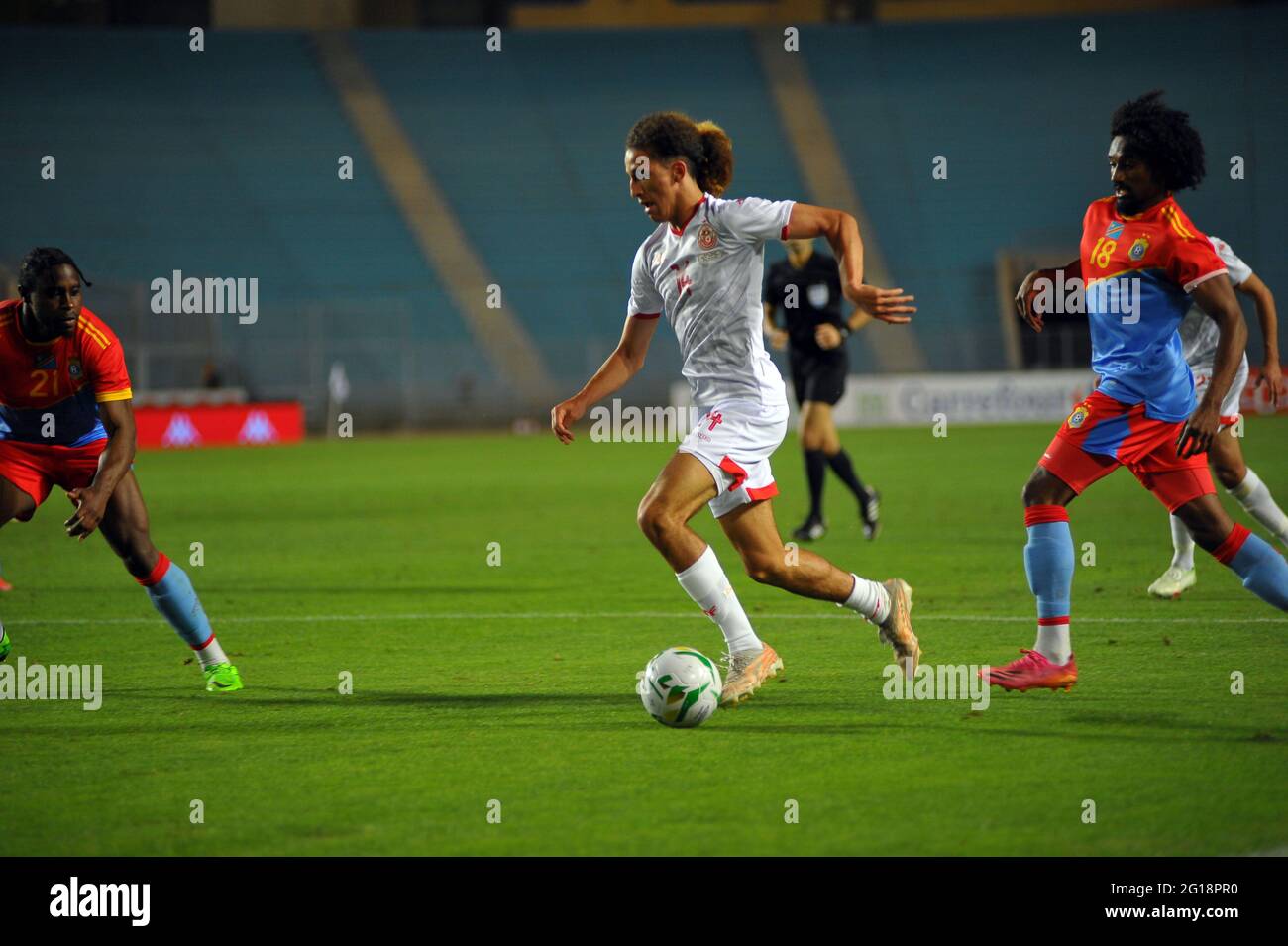 Rades, Tunis, Tunesien. Juni 2021. Hannibal Mejbri (14) tunesischer Spieler, der in England spielt und zum ersten Mal während des FIFA-Tages-Freundschaftsspiels Tunesien-DR Kongo im Rades-Stadion in Aktion ging Foto: Chokri Mahjoub. Quelle: Chokri Mahjoub/ZUMA Wire/Alamy Live News Stockfoto