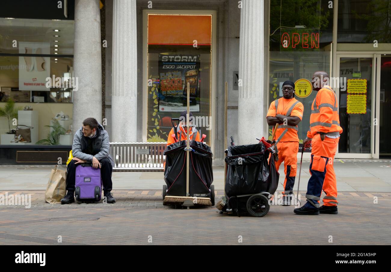 Die Zimmermädchen machen eine Pause, Nottingham Stockfoto