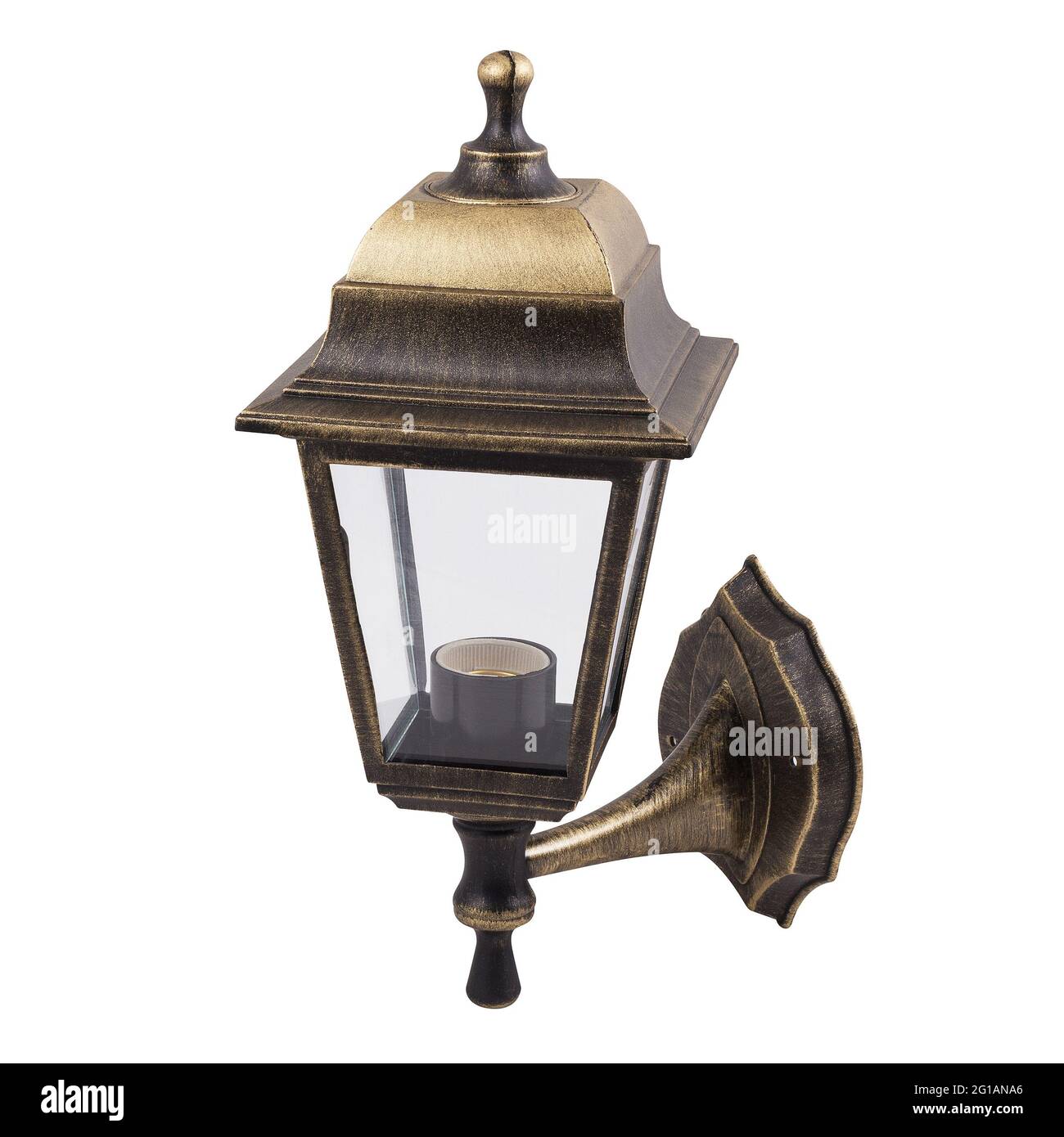 Bronze Garten Wandlampe isoliert auf weißem Hintergrund. Außenleuchte für den Garten. Stockfoto