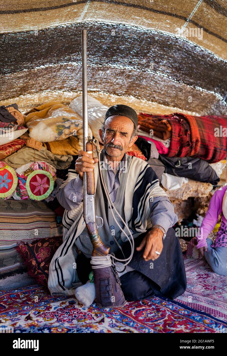 Die Bakhtiari sind ein südwestlicher iranischer Stamm und eine Untergruppe der Lurs. / ChaharMahal und Bakhtiari Provinz des Iran. Stockfoto