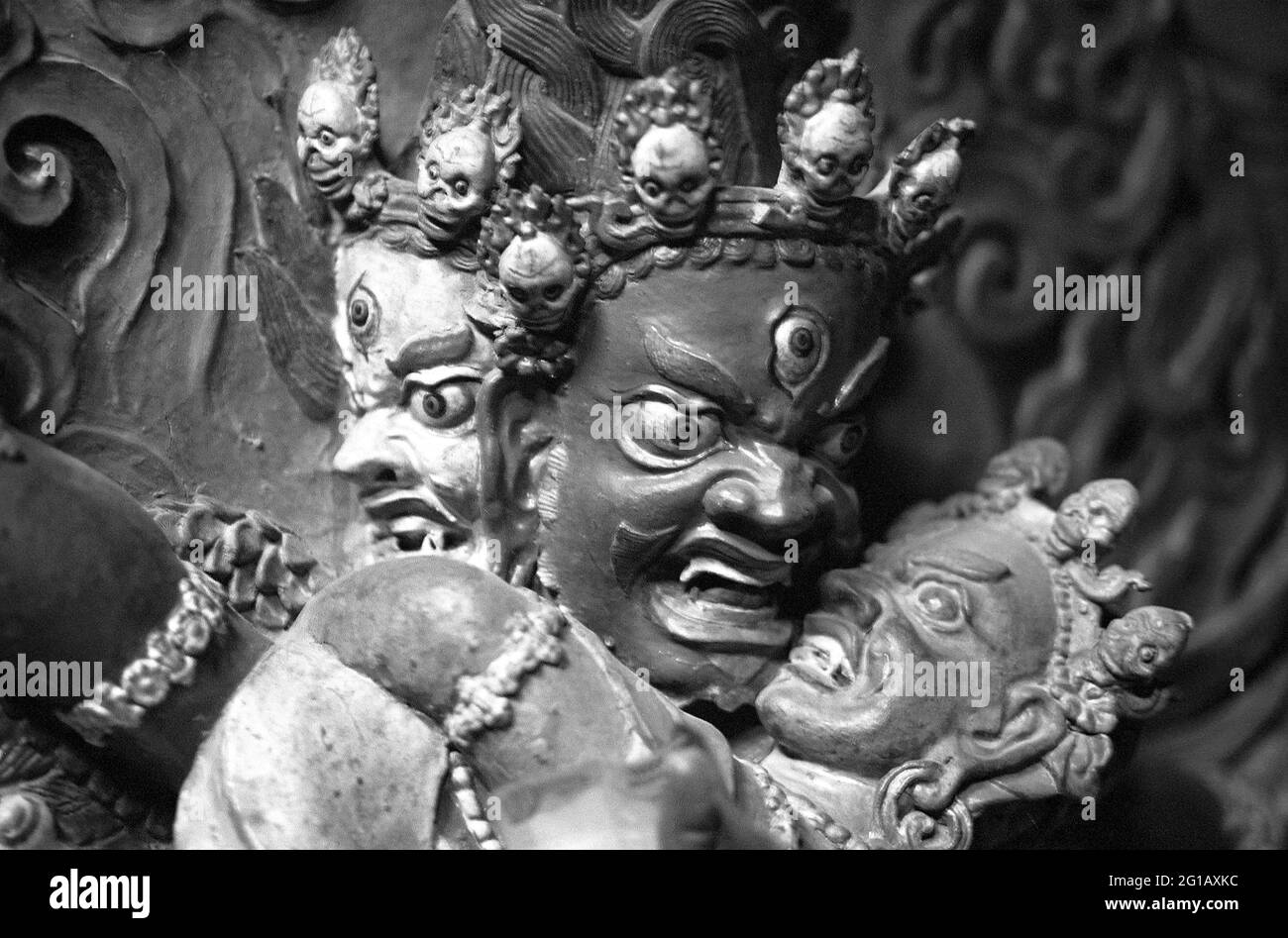 Indien, Kaschmir, Ladhakh. Dämonenmasken im Kloster Lamayuru. Juli 2000 Stockfoto