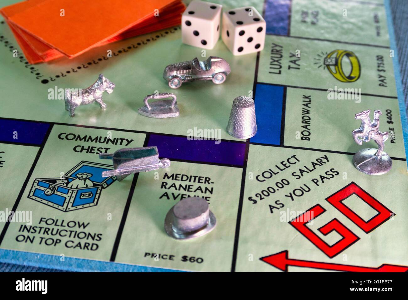Französische Sprachversion des Brettspiels Monopoly. Stockfoto