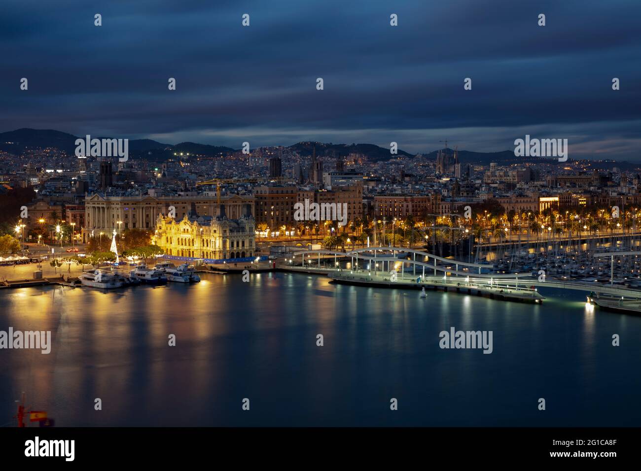 Hafen Port Vell, Promenade Rambla de Mar, Abenddämmerung, Barcelona, Katalonien, Spanien Stockfoto