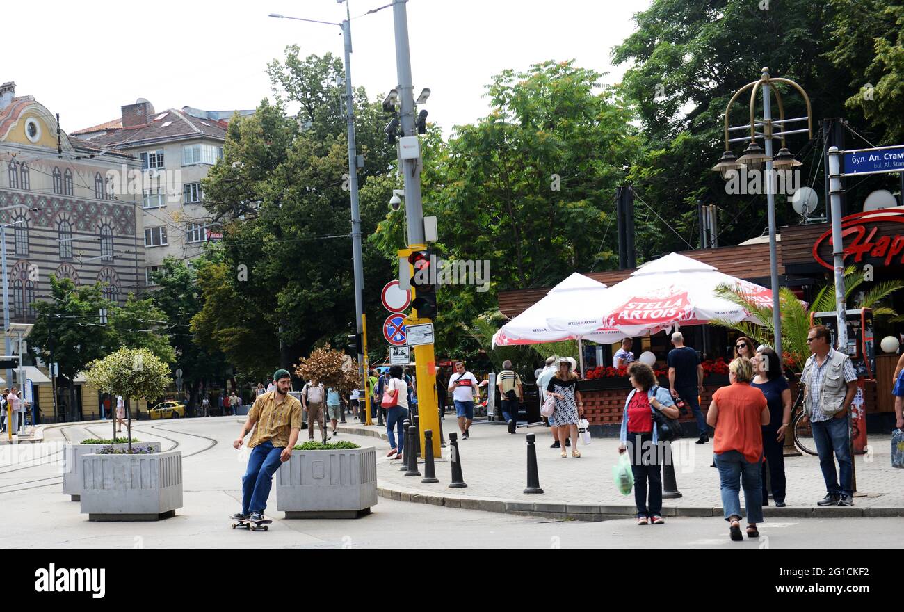 Das geschäftige Zentrum von Sofia, Bulgarien. Stockfoto