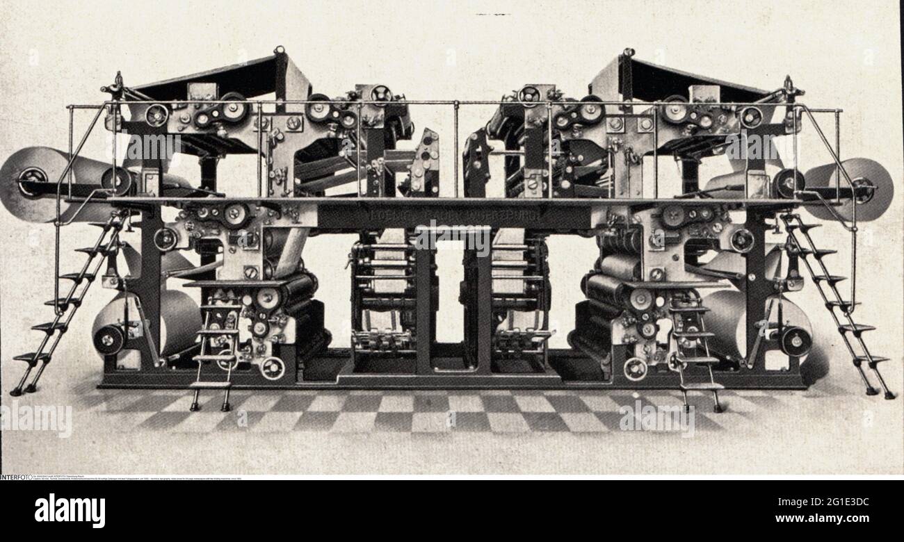 Technik, Typografie, Rotationspresse für 64-seitige Zeitungen mit zwei Falzmaschinen, um 1900, ZUSÄTZLICHE RECHTE-FREIGABE-INFO-NICHT VERFÜGBAR Stockfoto