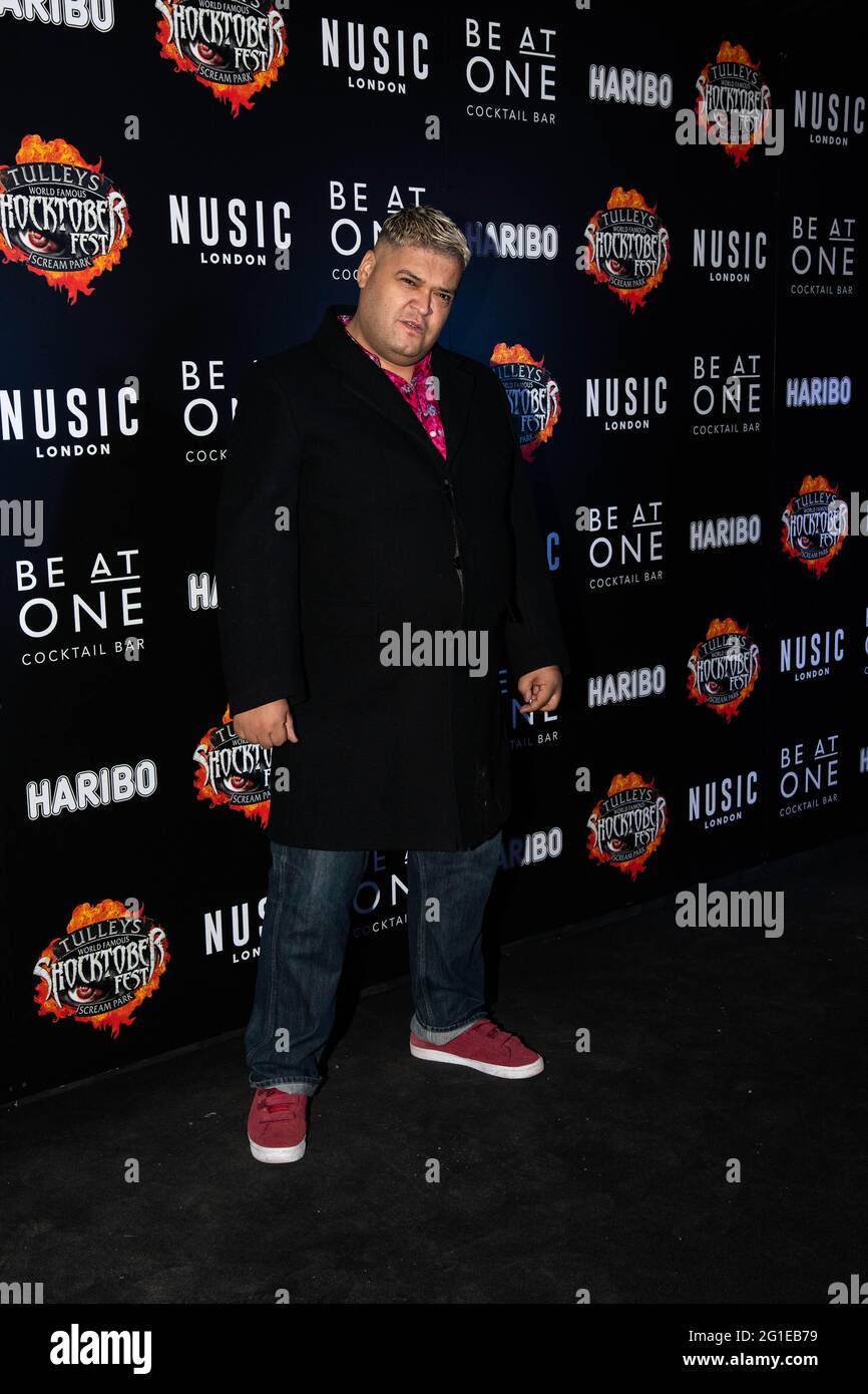 Serie Gemma Collins, Richard Blackwell, Katie Price Heavy D Dr Ranj, auf dem schwarzen Teppich beim Tullys Halloween Shocktober Fest Stockfoto