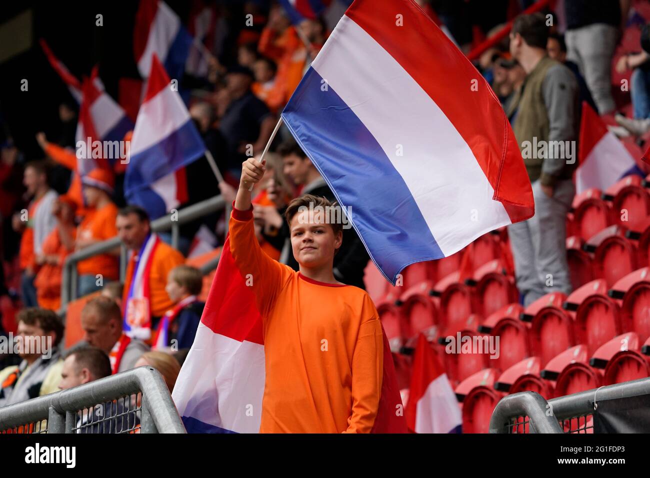 Öffentlichkeit, Zuschauer beim Freundschaftsspiel Niederlande gegen Georgien am 6. Juni 2021 im FC Twente Stadion in Enschede, Niederlande Foto von SCS/Soenar Chamid/AFLO (HOLLAND OUT) Stockfoto