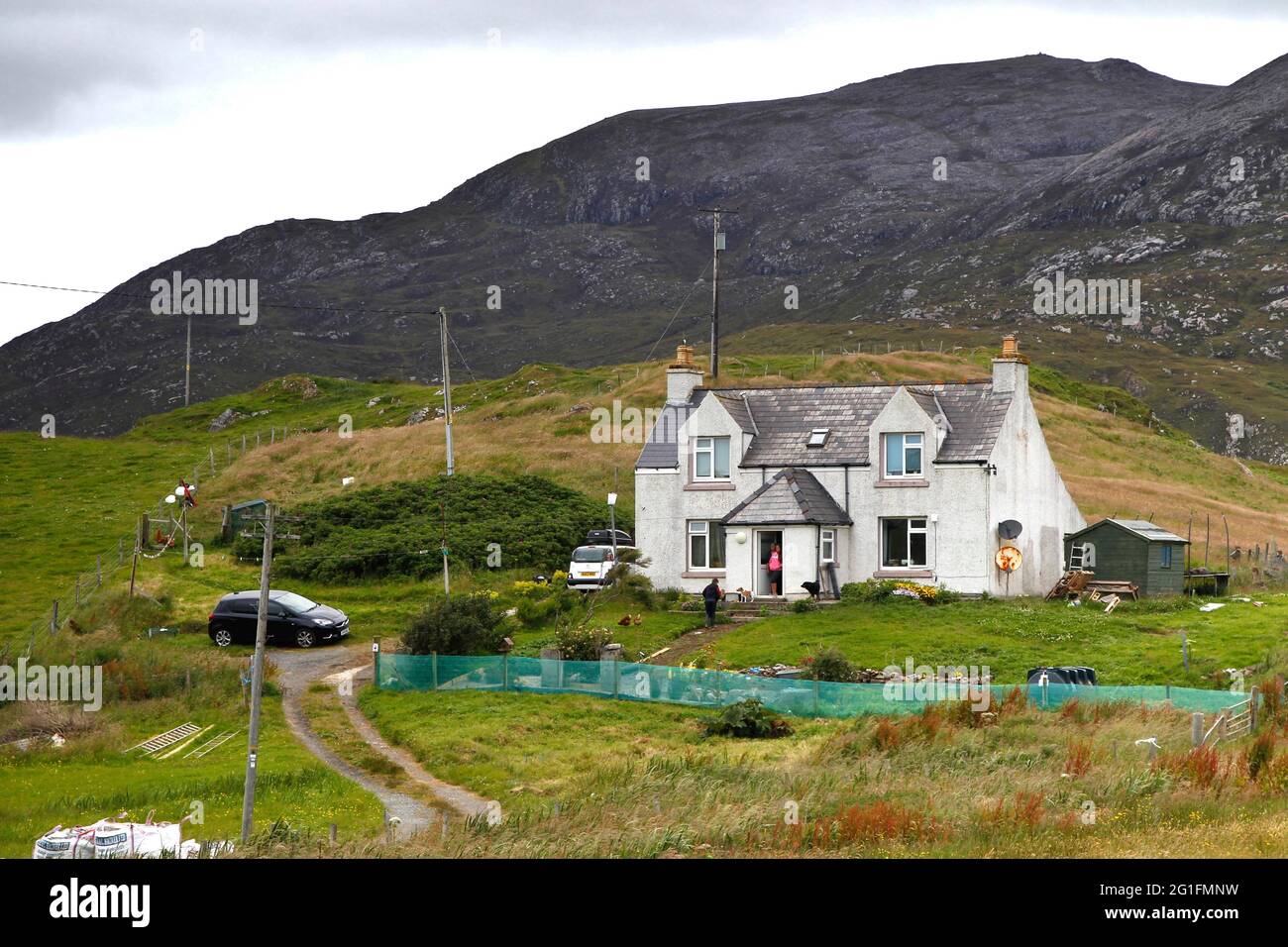 Ferienhaus, weißes Haus, Rodel, Isle of Harris, Äußere Hebriden, Western Isles, Hebriden, Schottland, Vereinigtes Königreich Stockfoto